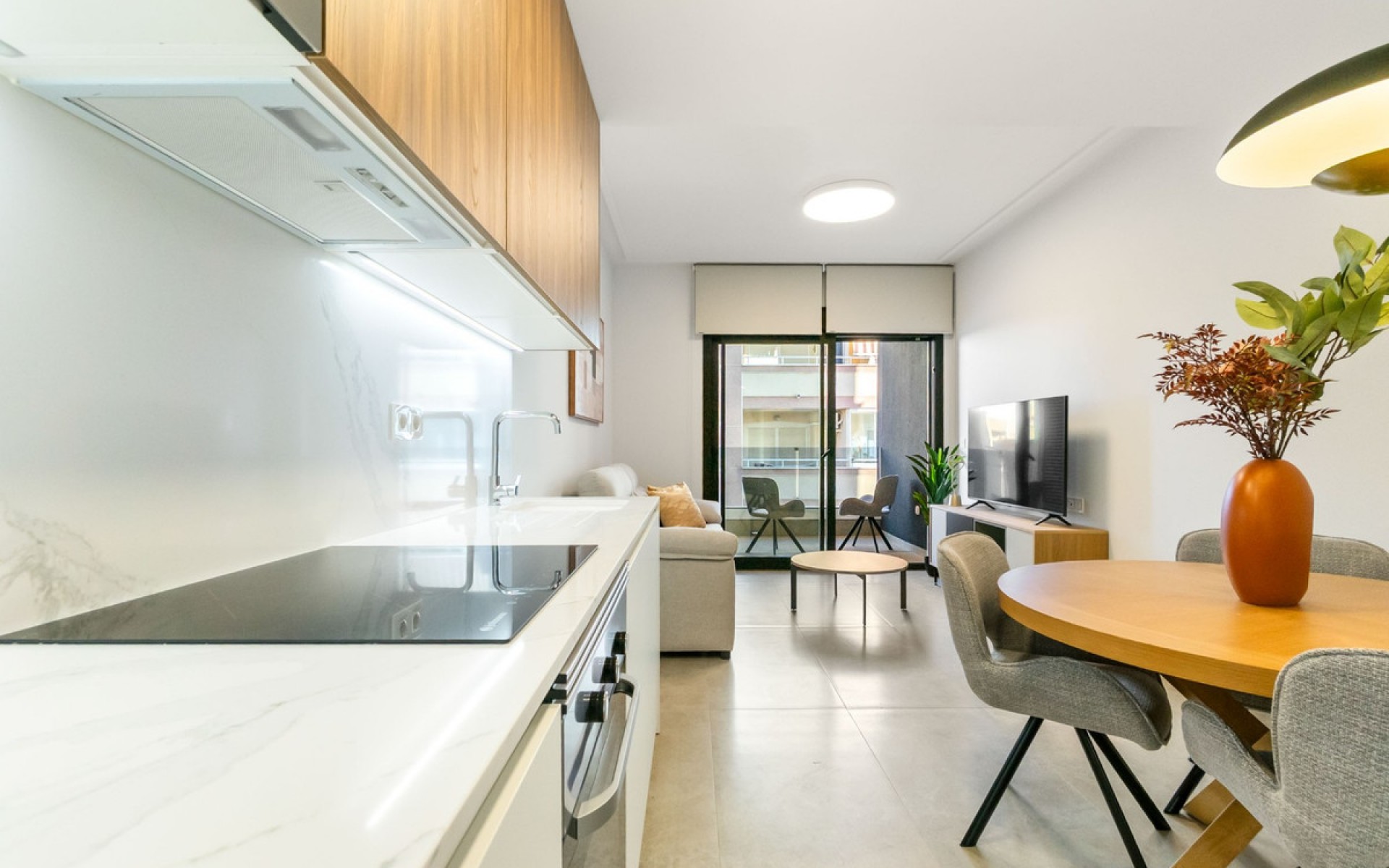 Resale - Apartment - Torrevieja - Torrevieja Centro