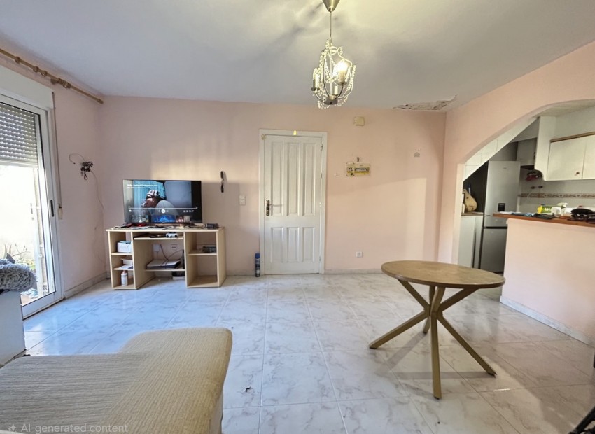 Resale - Apartment - Torrevieja - Torrevieja Centro