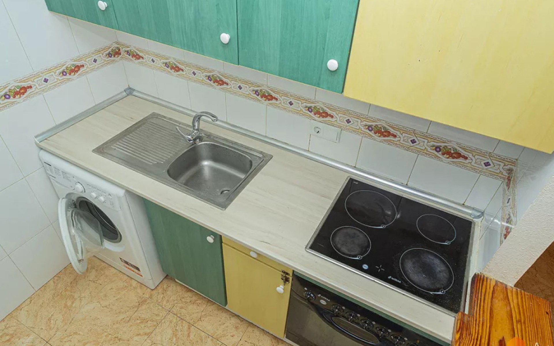 Resale - Apartment - Torrevieja - Torrevieja Centro