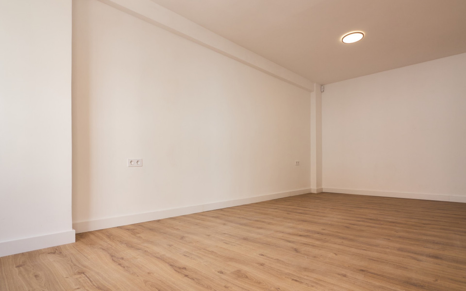 Resale - Apartment - Torrevieja - Torrevieja Centro