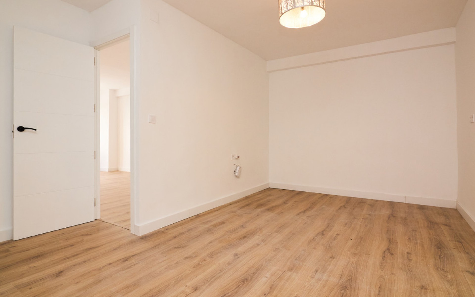 Resale - Apartment - Torrevieja - Torrevieja Centro