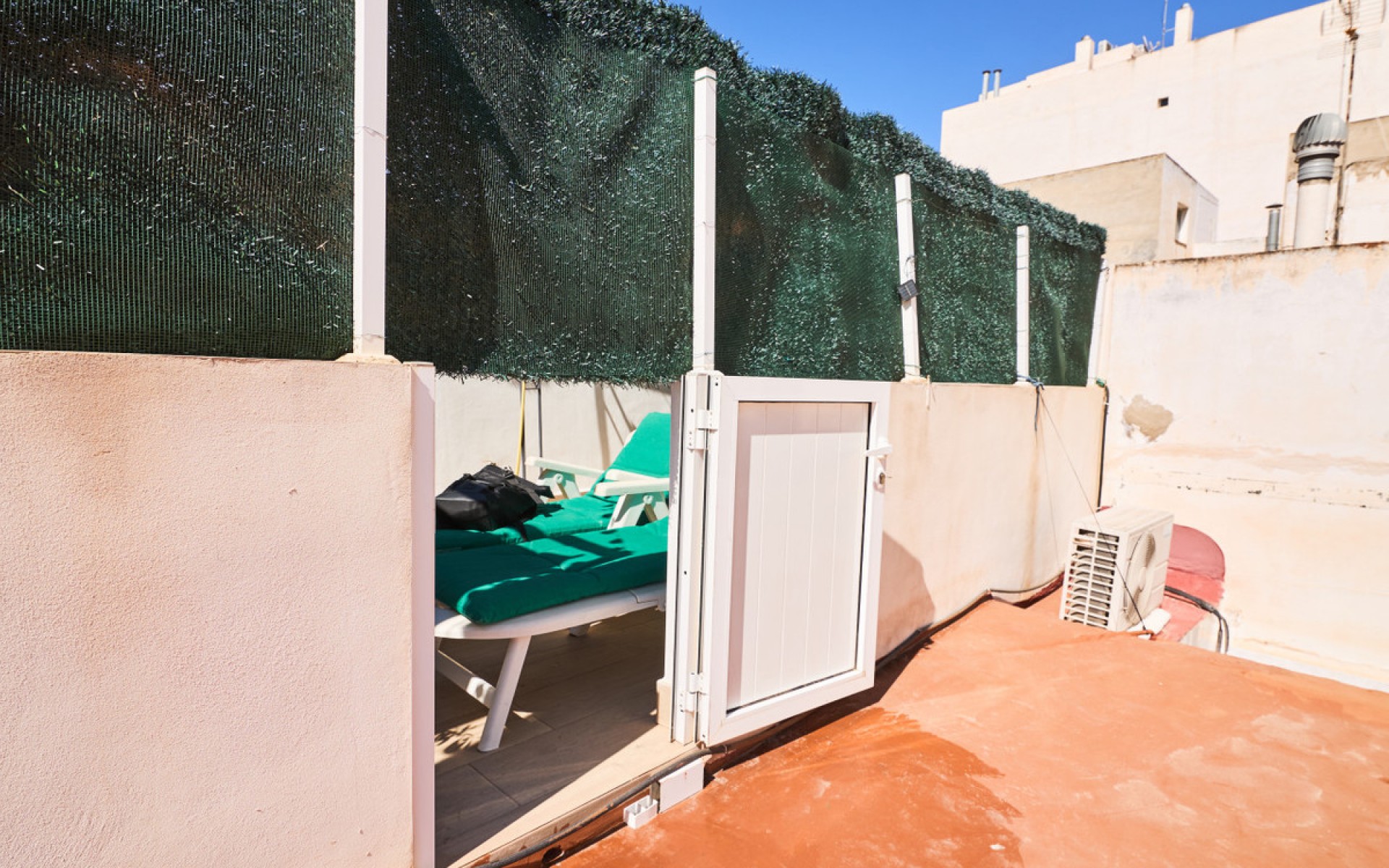 Resale - Apartment - Torrevieja - Torrevieja Centro