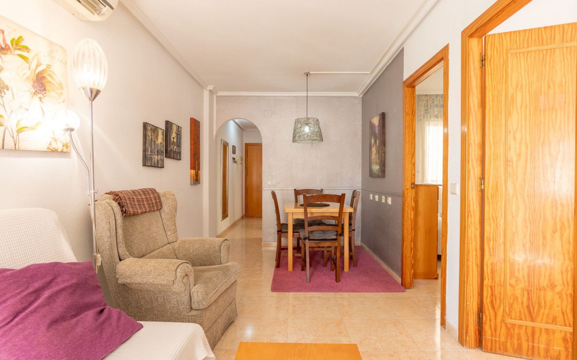 Resale - Apartment - Torrevieja - Torrevieja Centro