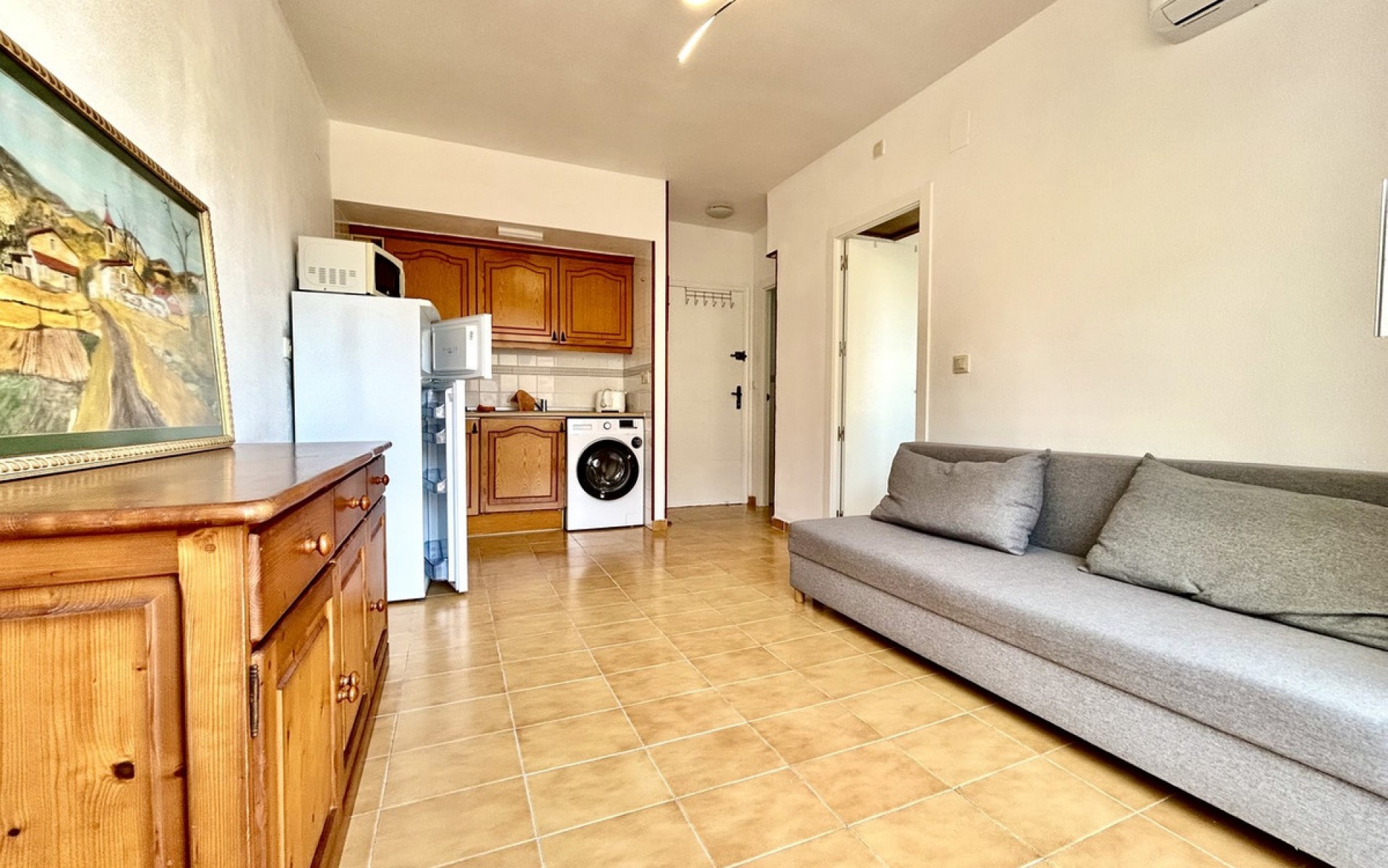 Resale - Apartment - Torrevieja - Torrevieja Centro
