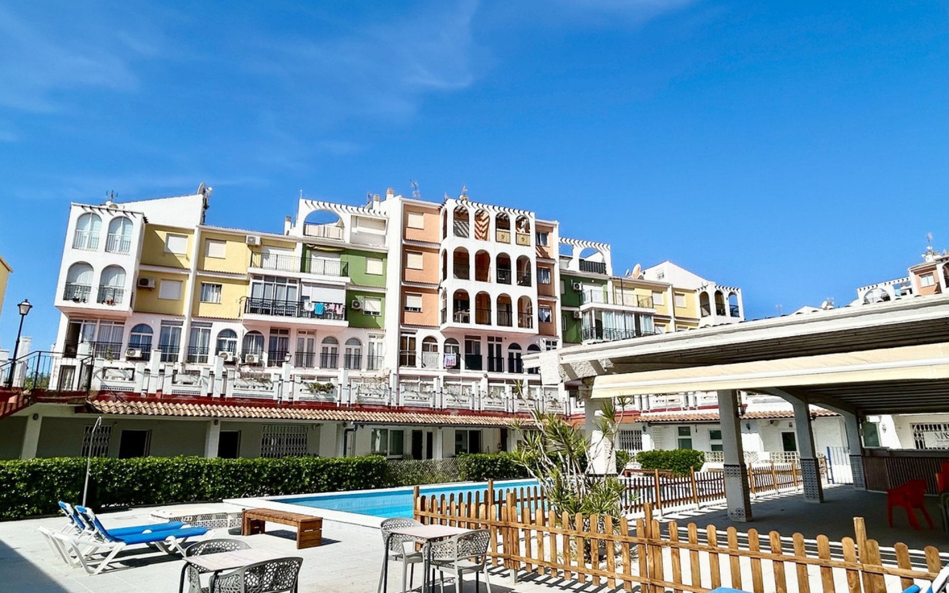 Resale - Apartment - Torrevieja - Torrevieja Centro