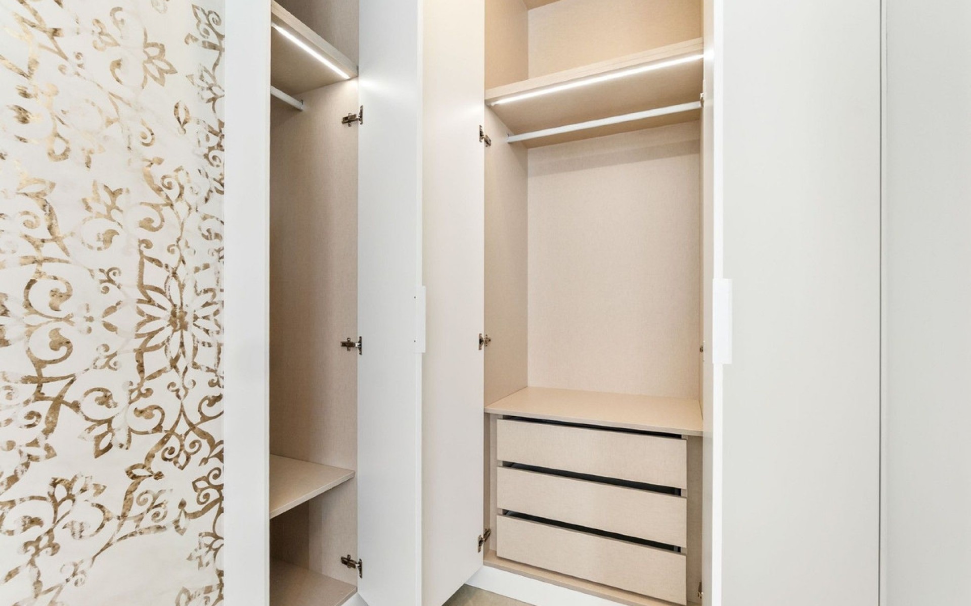 Resale - Apartment - Torrevieja - Torrevieja Centro