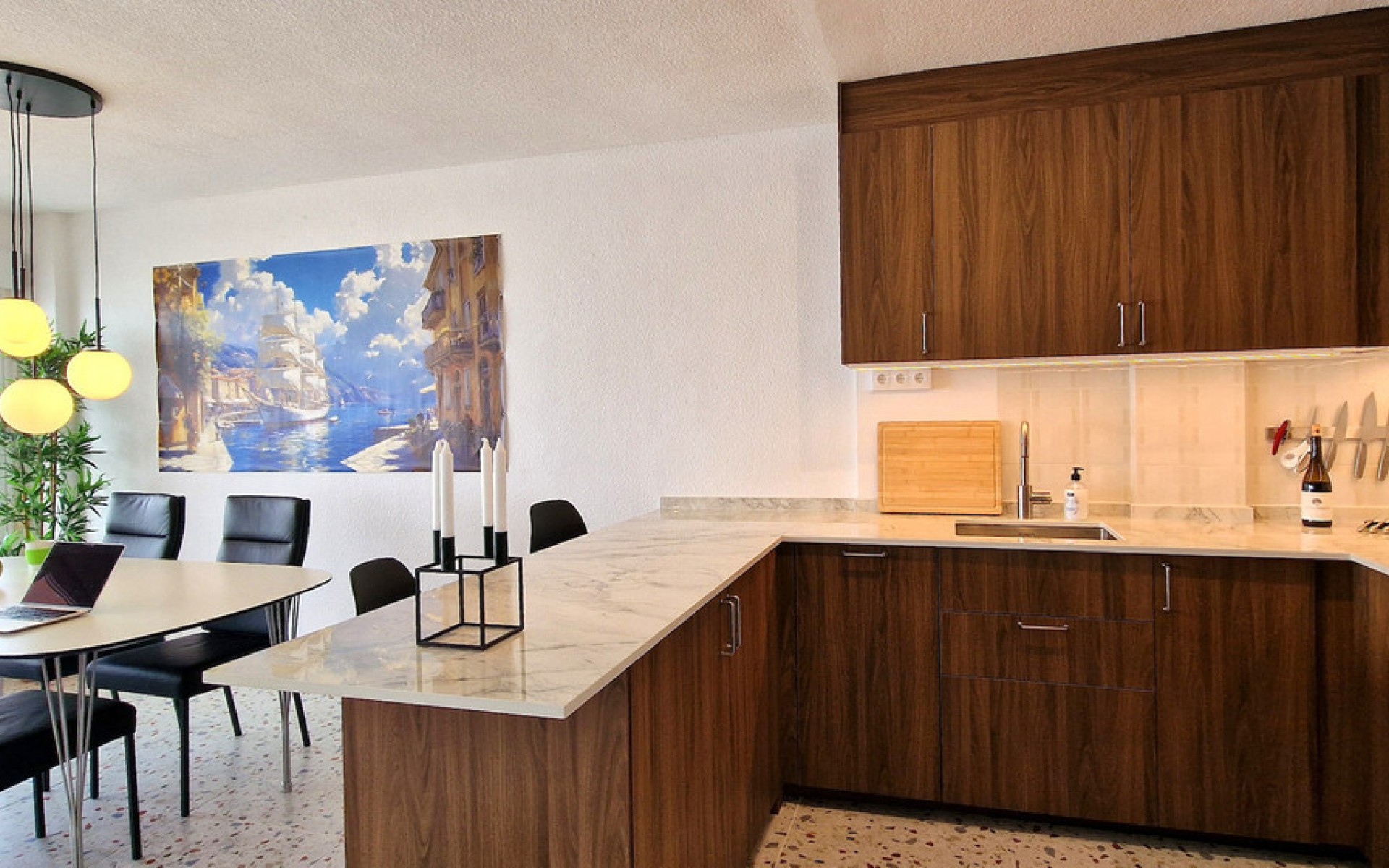 Resale - Apartment - Torrevieja - Torrevieja Centro