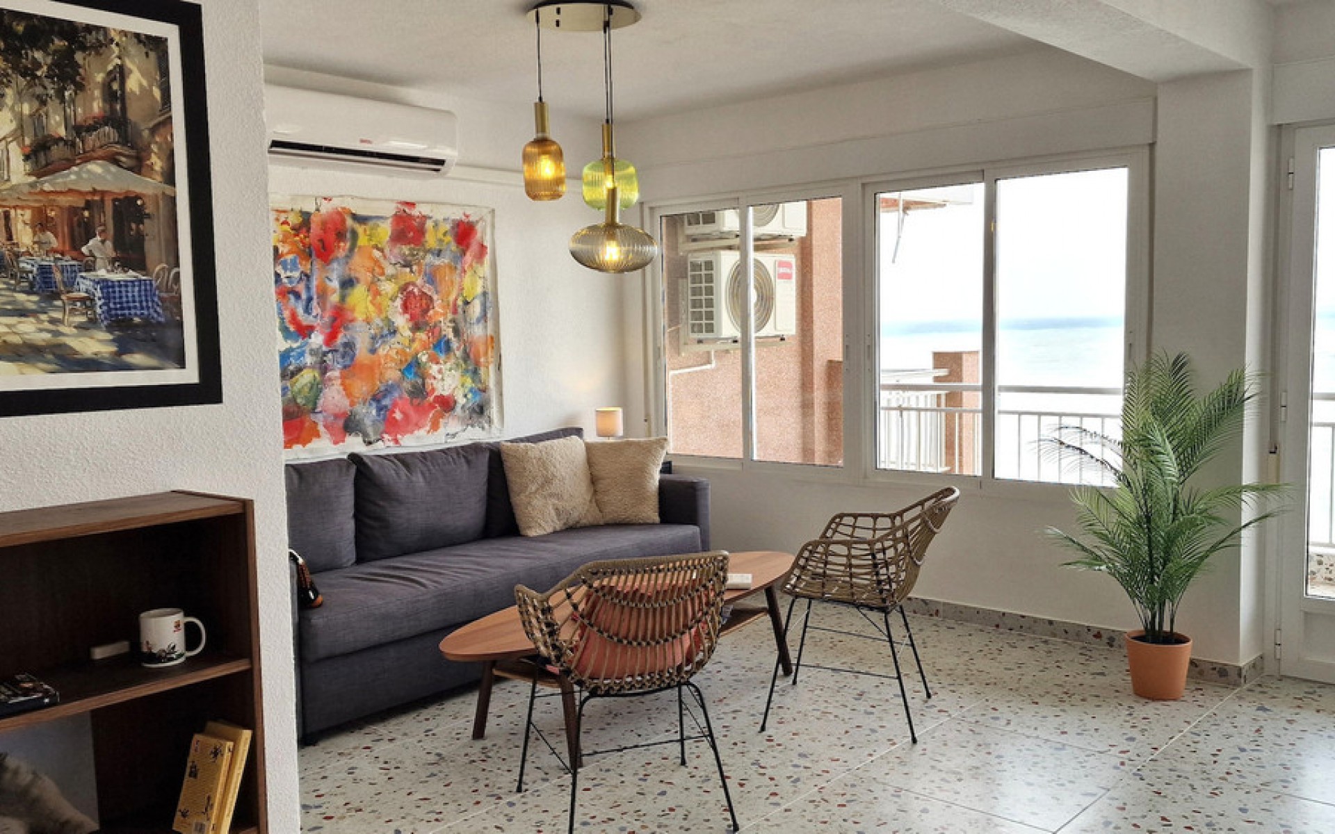 Resale - Apartment - Torrevieja - Torrevieja Centro