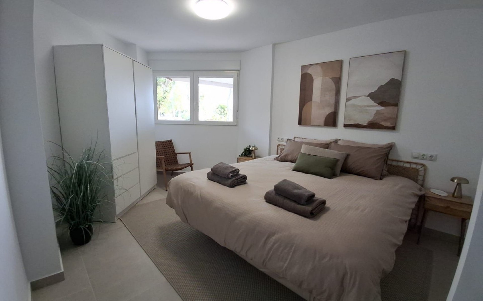 Resale - Apartment - Torrevieja - Torrevieja Centro