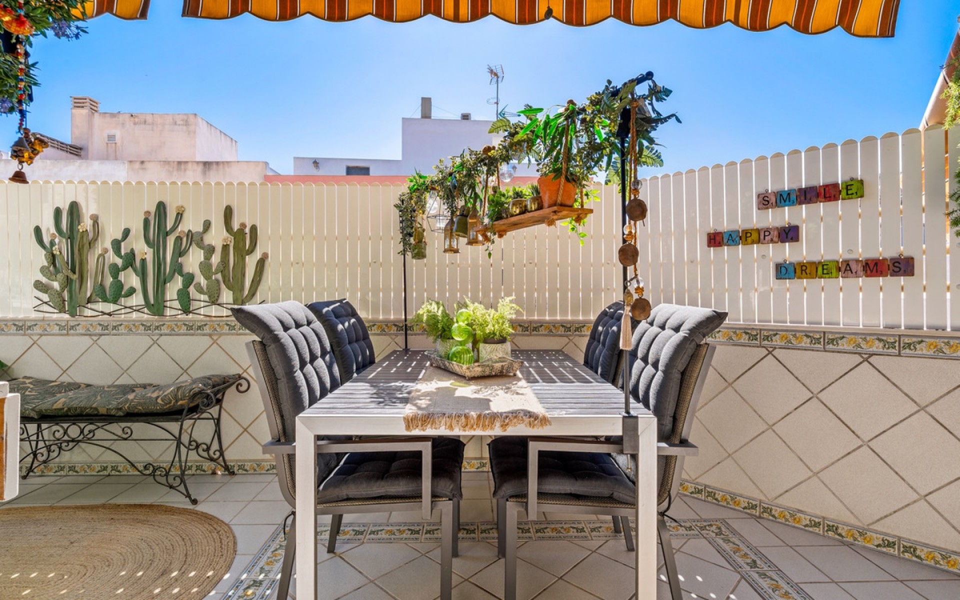 Resale - Apartment - Torrevieja - Torrevieja Centro