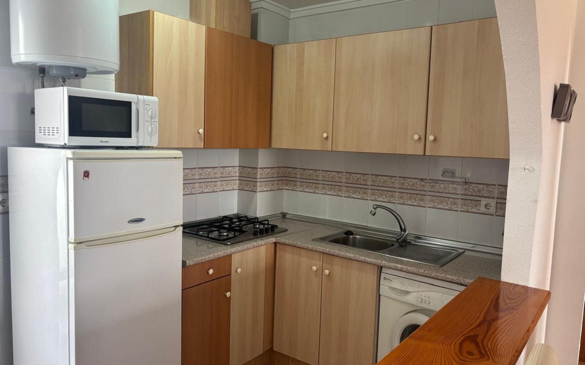 Resale - Apartment - Torrevieja - Torrevieja Centro