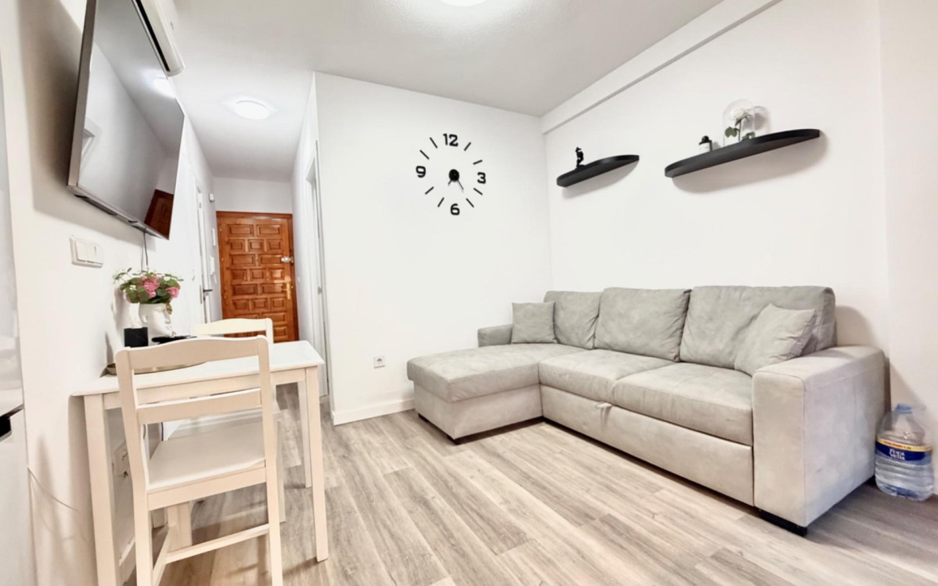 Resale - Apartment - Torrevieja - Torrevieja Centro