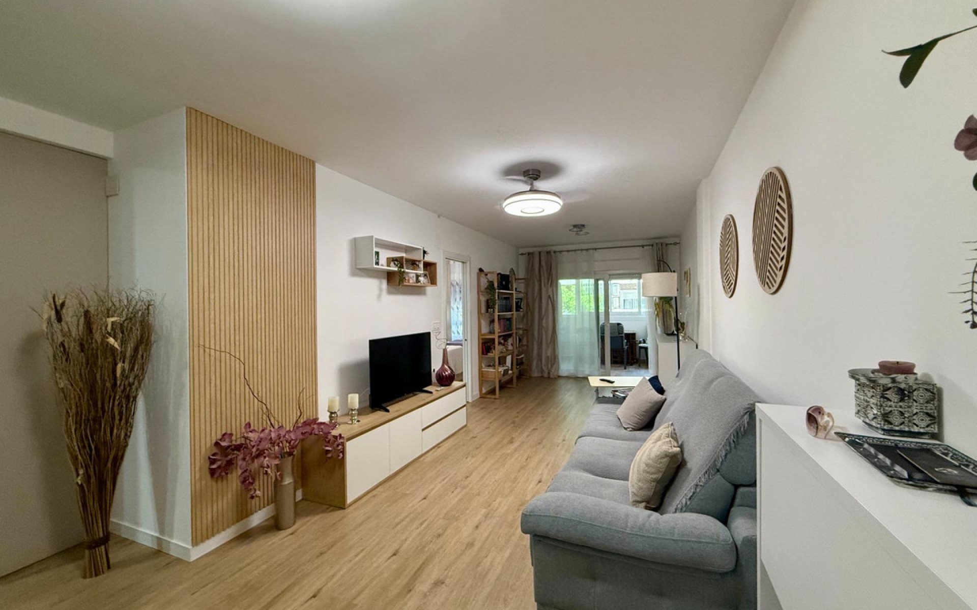 Resale - Apartment - Torrevieja - Torrevieja Centro