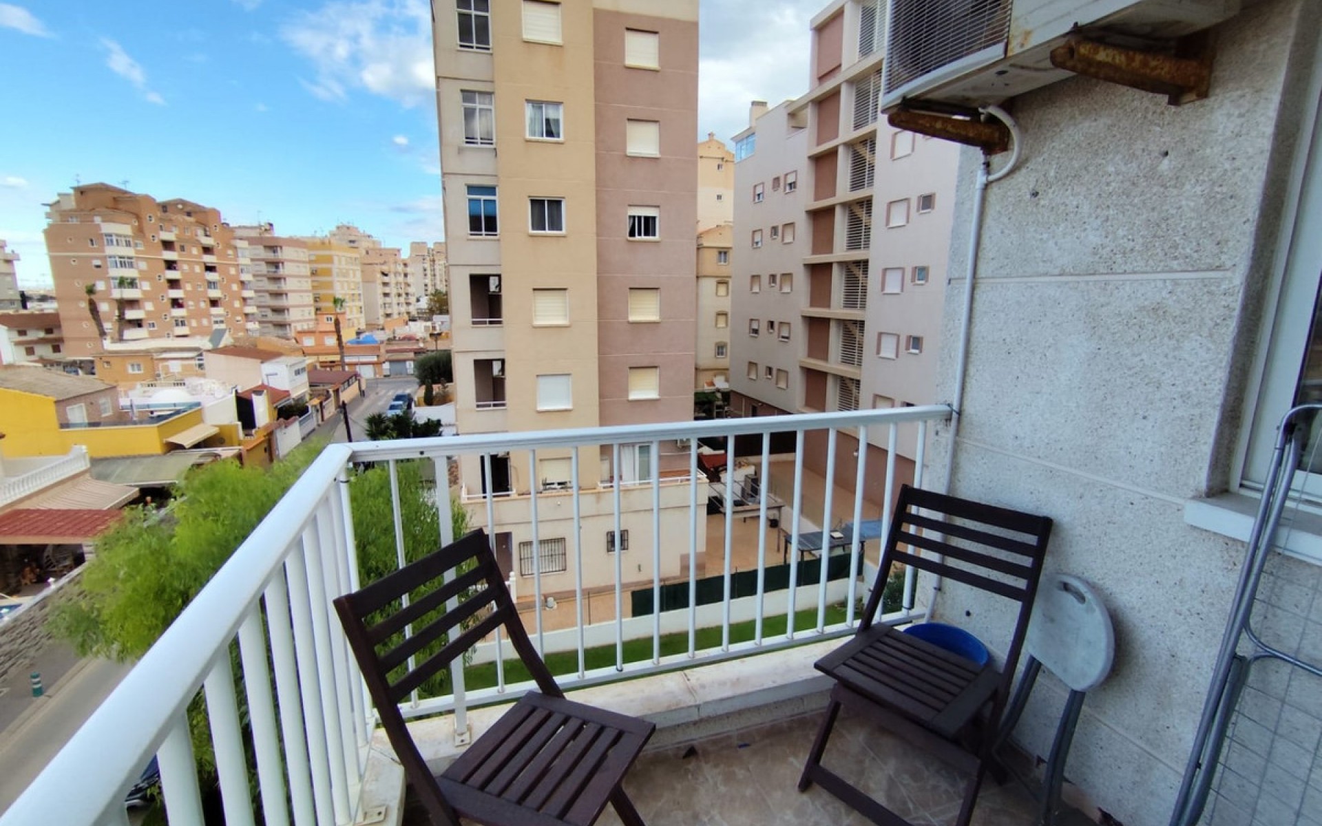 Resale - Apartment - Torrevieja - Torrevieja Centro