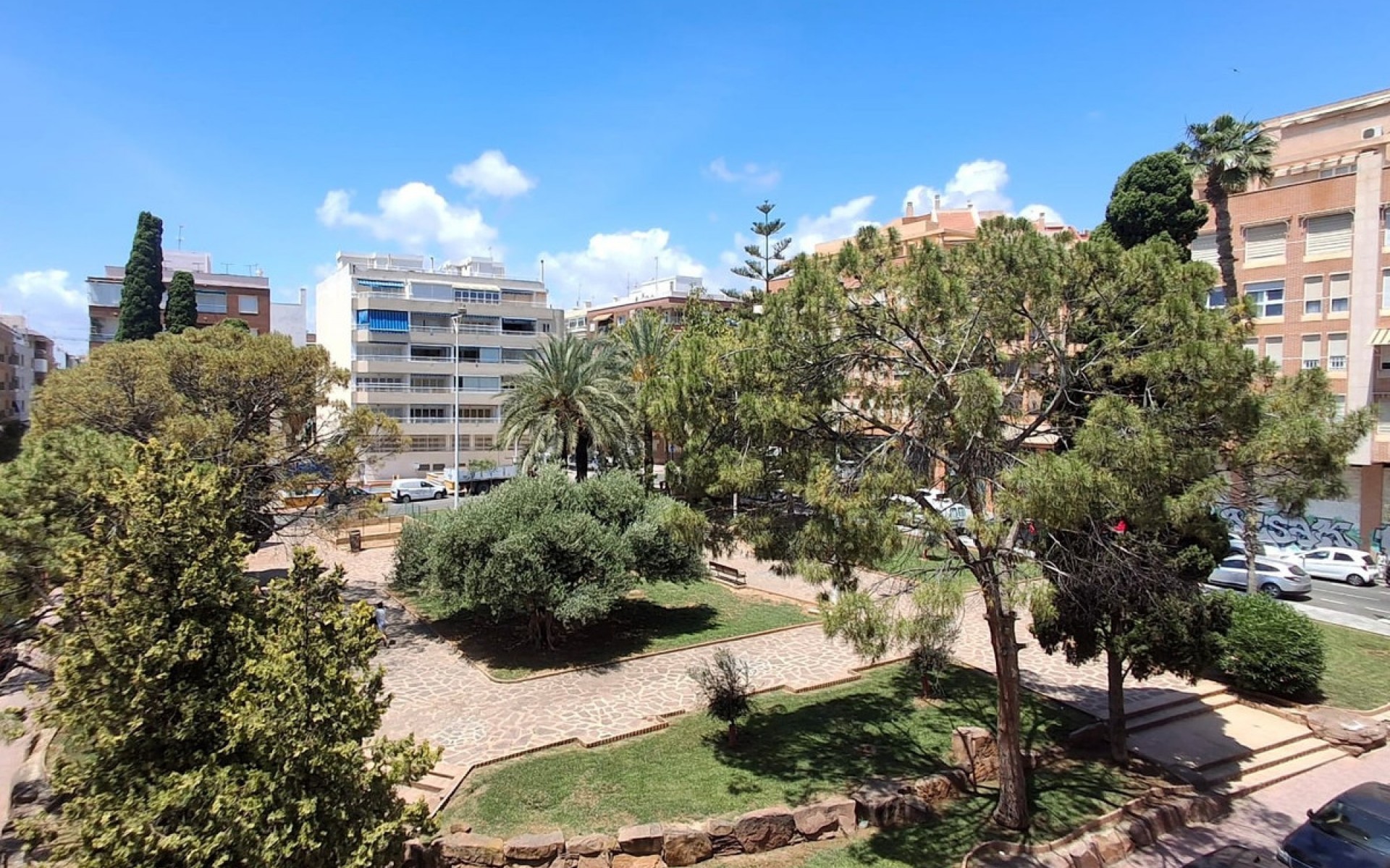 Resale - Apartment - Torrevieja - Torrevieja Centro