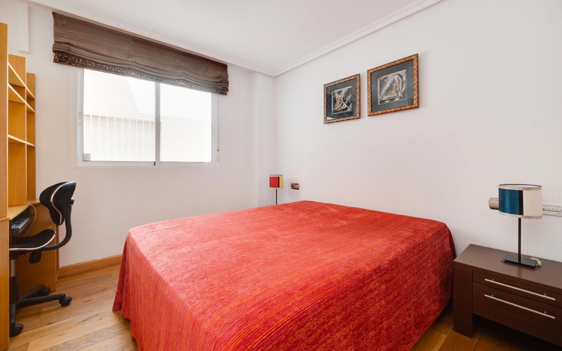 Resale - Apartment - Torrevieja - Torrevieja Centro