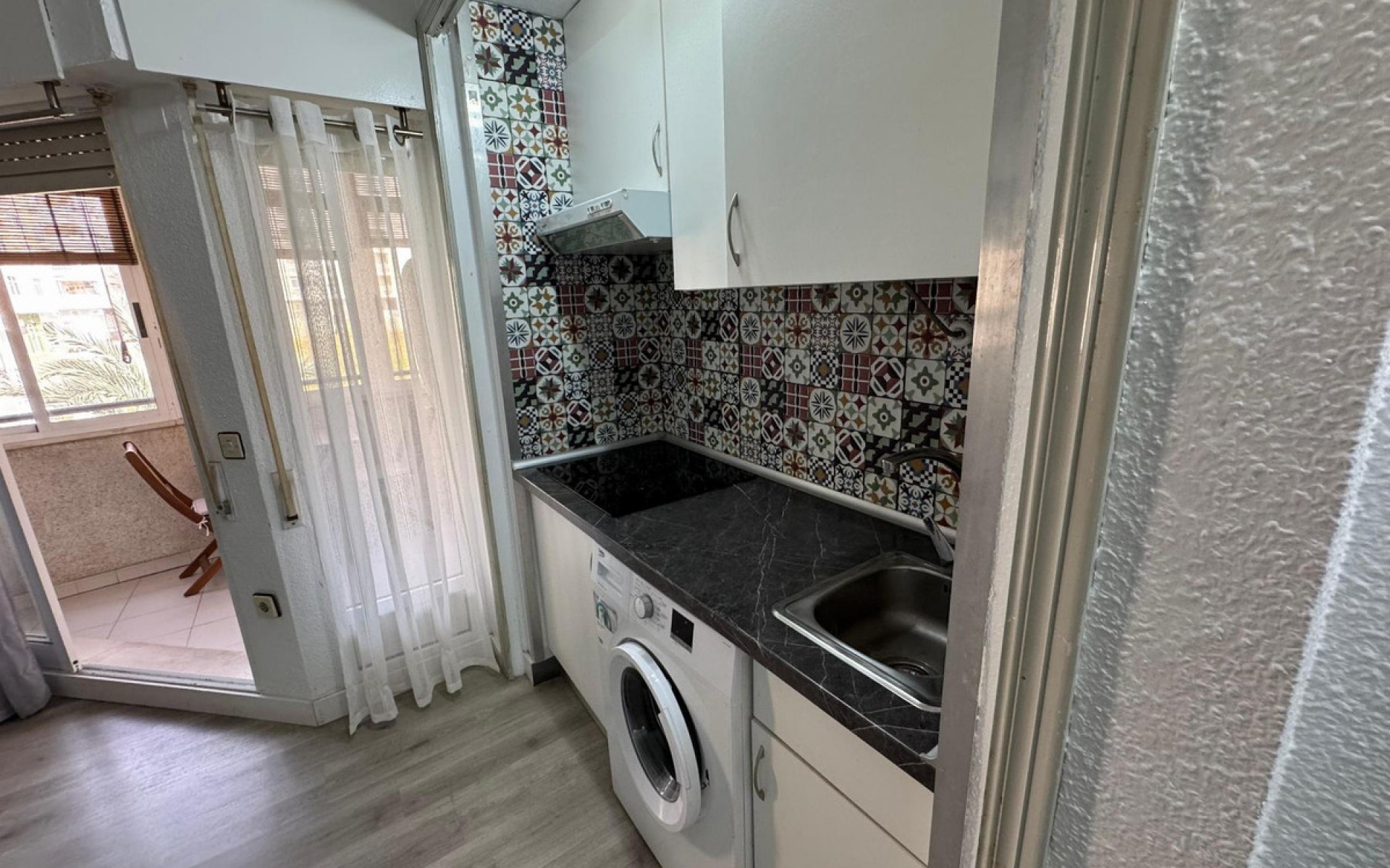 Resale - Apartment - Torrevieja - Torrevieja Centro