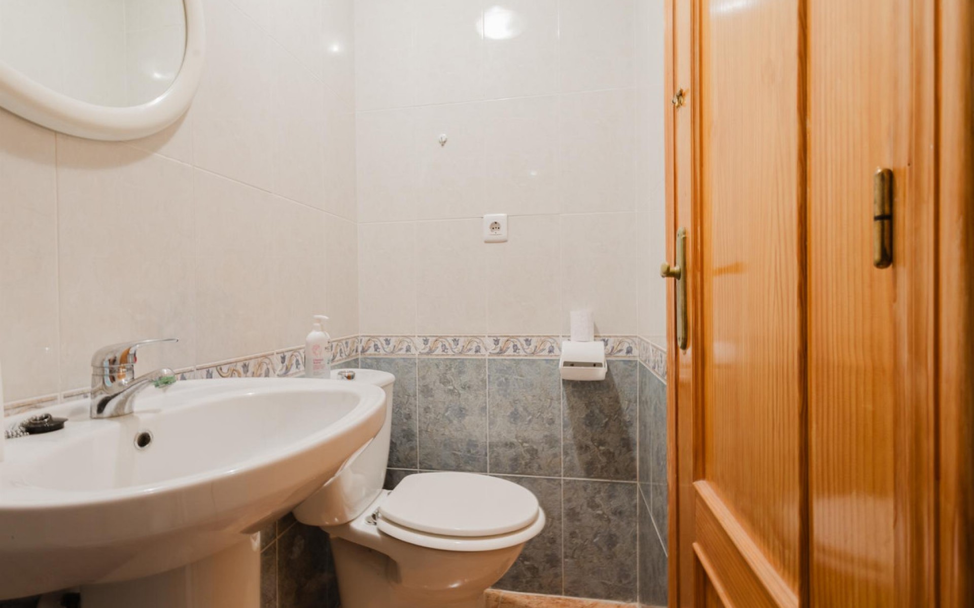 Resale - Apartment - Torrevieja - Torrevieja Centro