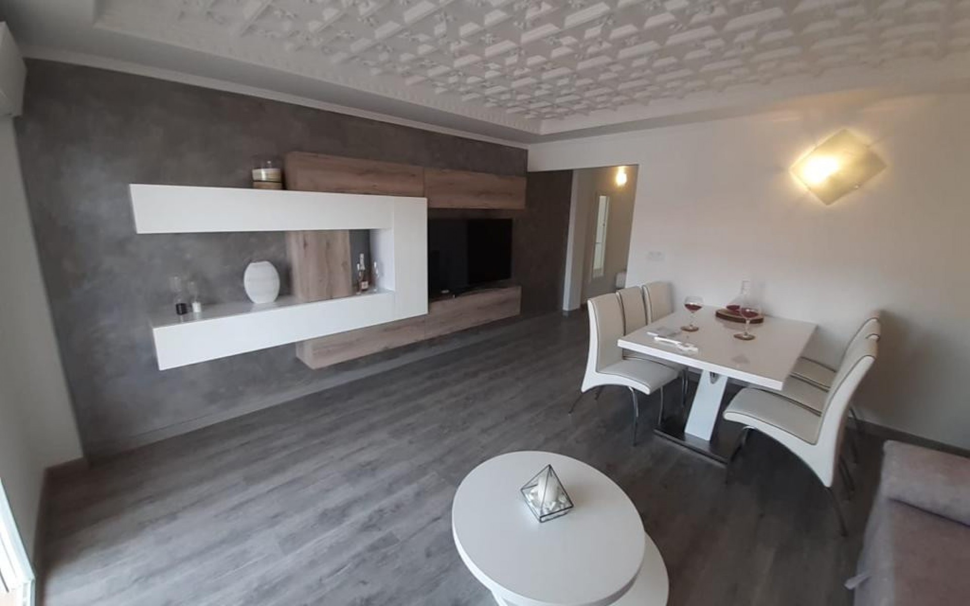 Resale - Apartment - Torrevieja - Torrevieja Centro
