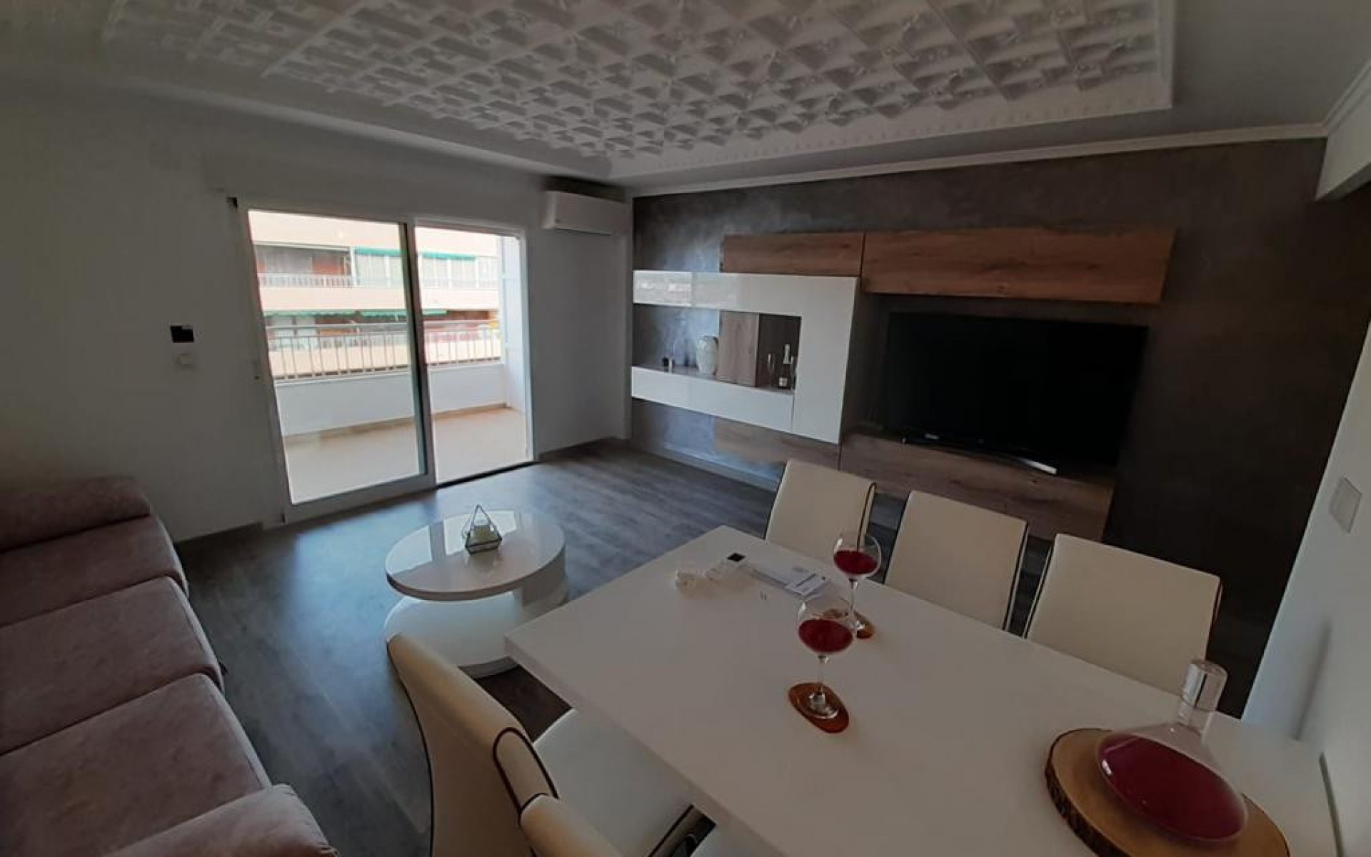 Resale - Apartment - Torrevieja - Torrevieja Centro
