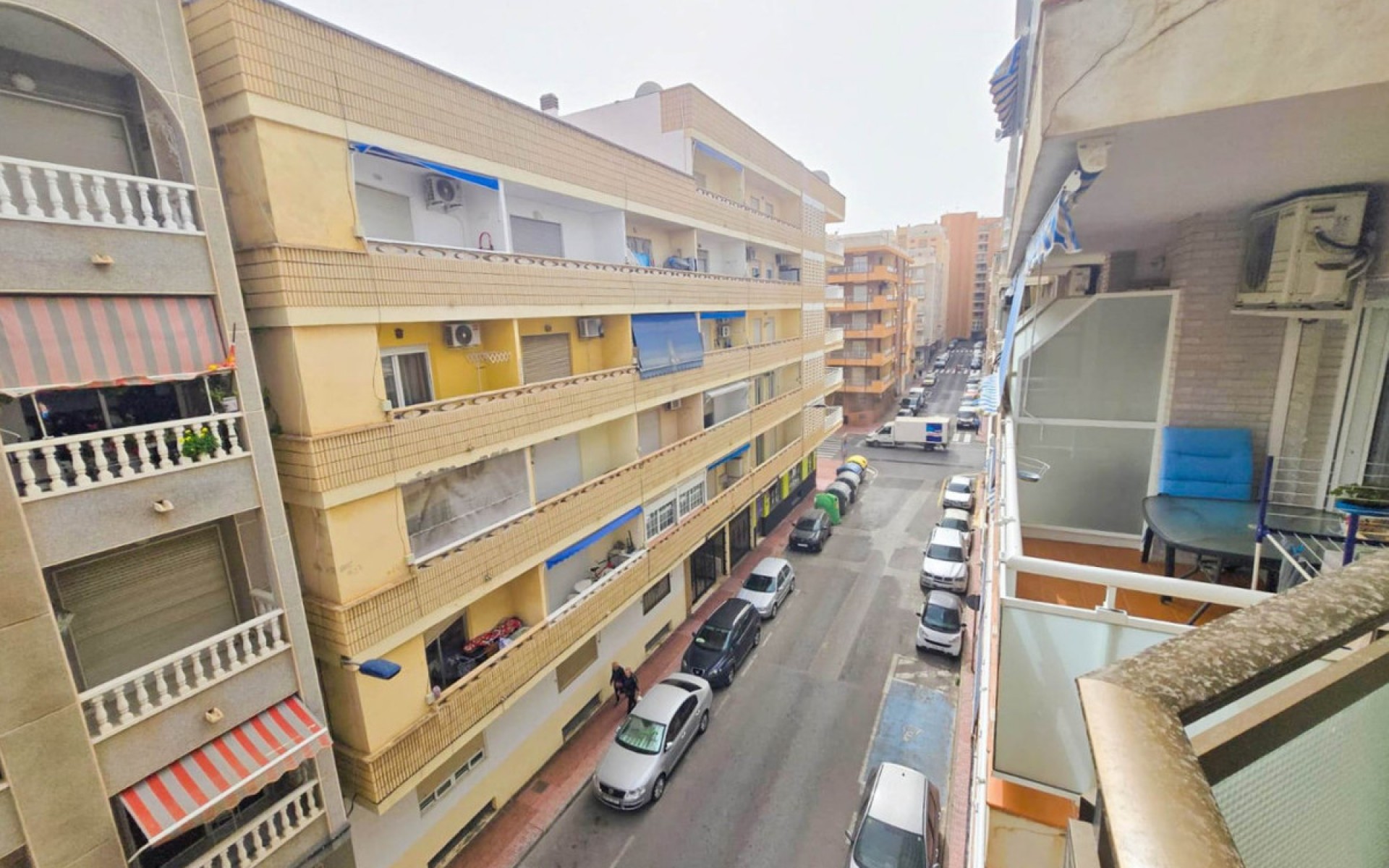 Resale - Apartment - Torrevieja - Torrevieja Centro