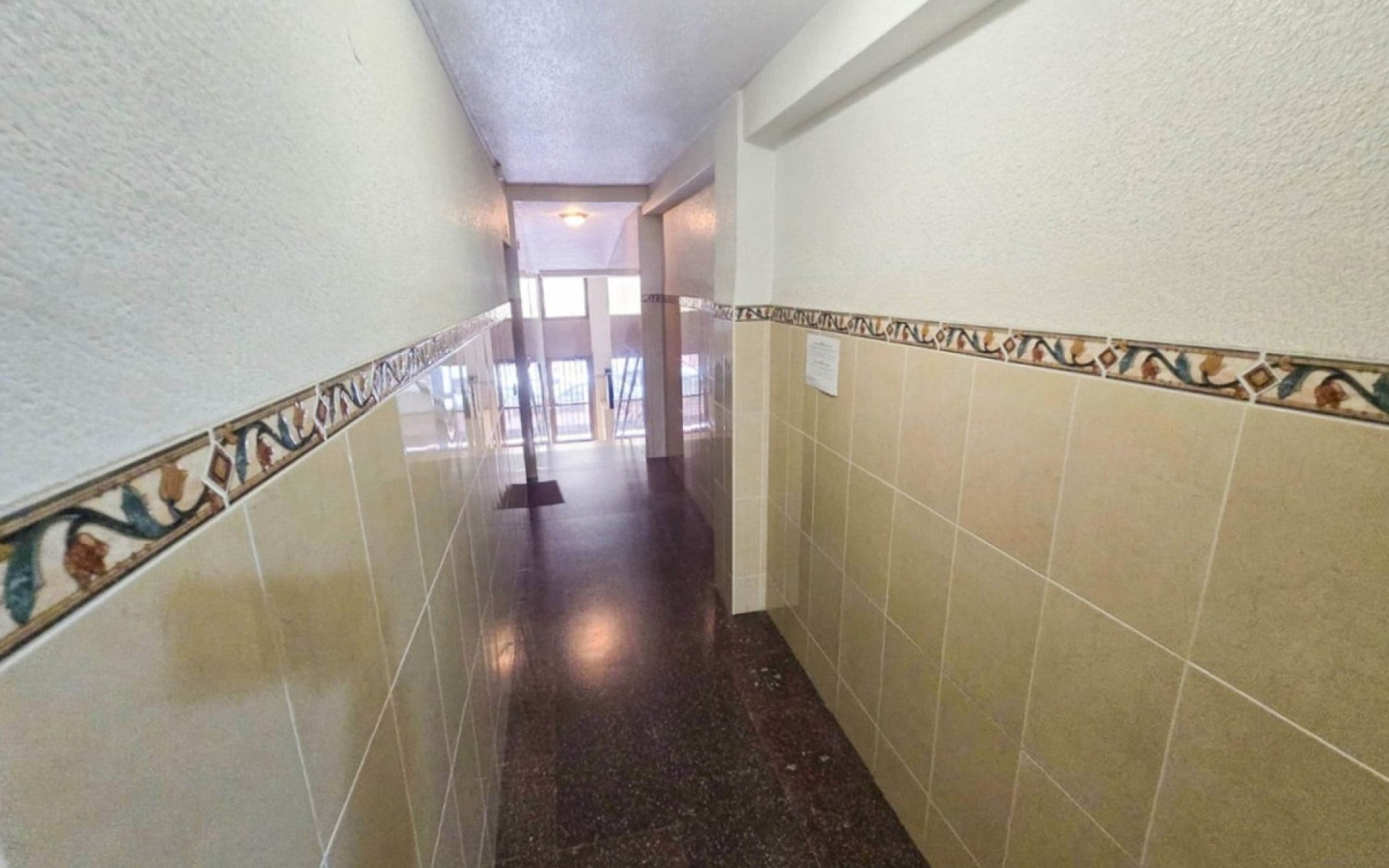 Resale - Apartment - Torrevieja - Torrevieja Centro