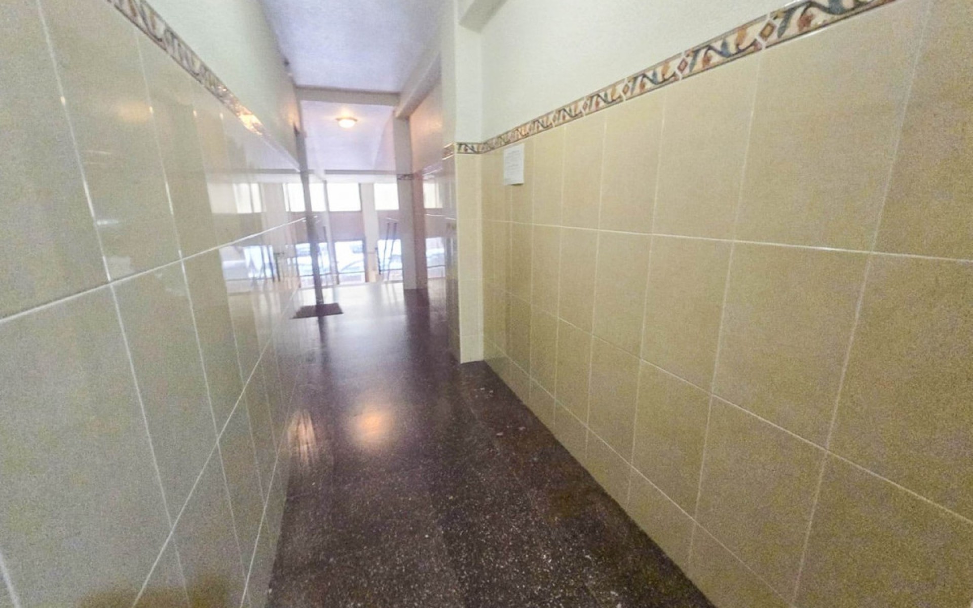 Resale - Apartment - Torrevieja - Torrevieja Centro