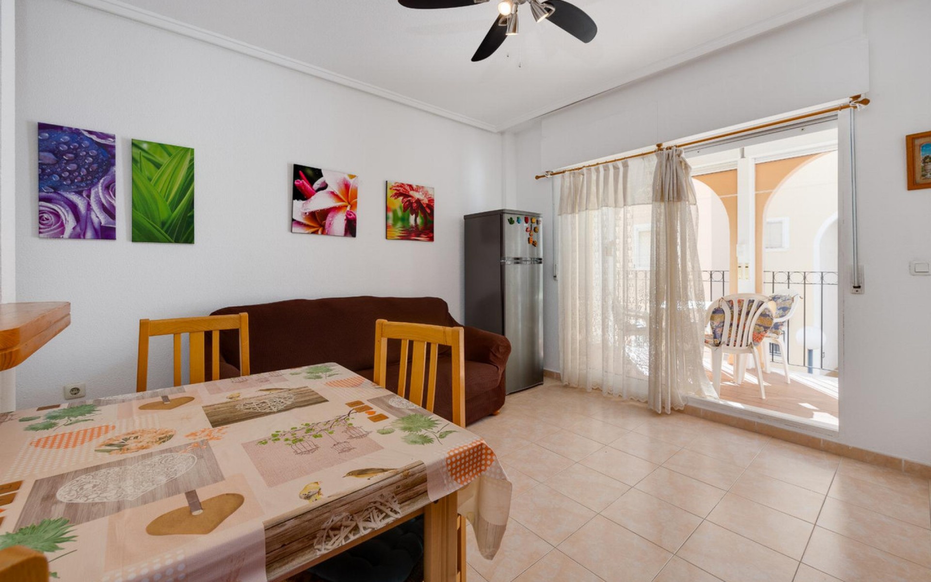Resale - Apartment - Torrevieja - Torrevieja Centro