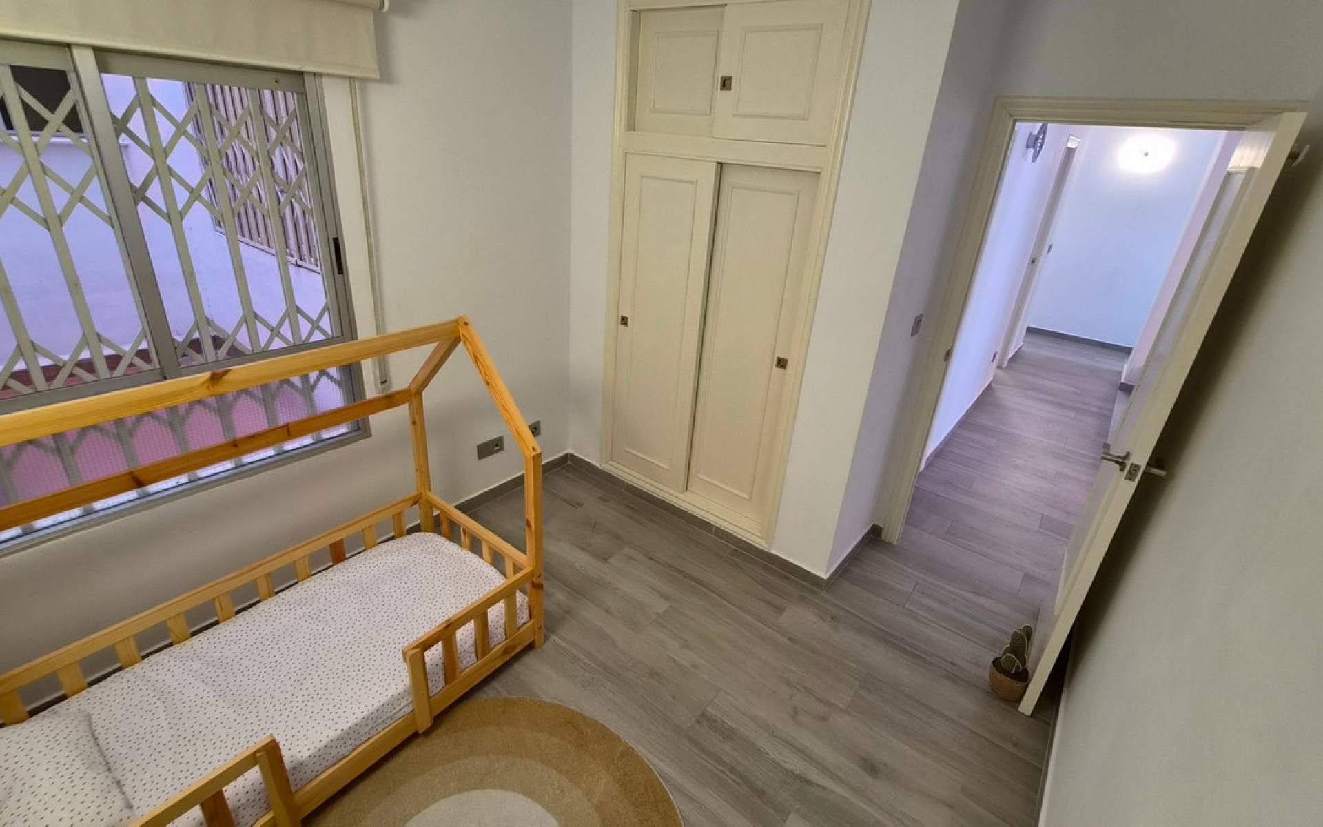 Resale - Apartment - Torrevieja - Torrevieja Centro