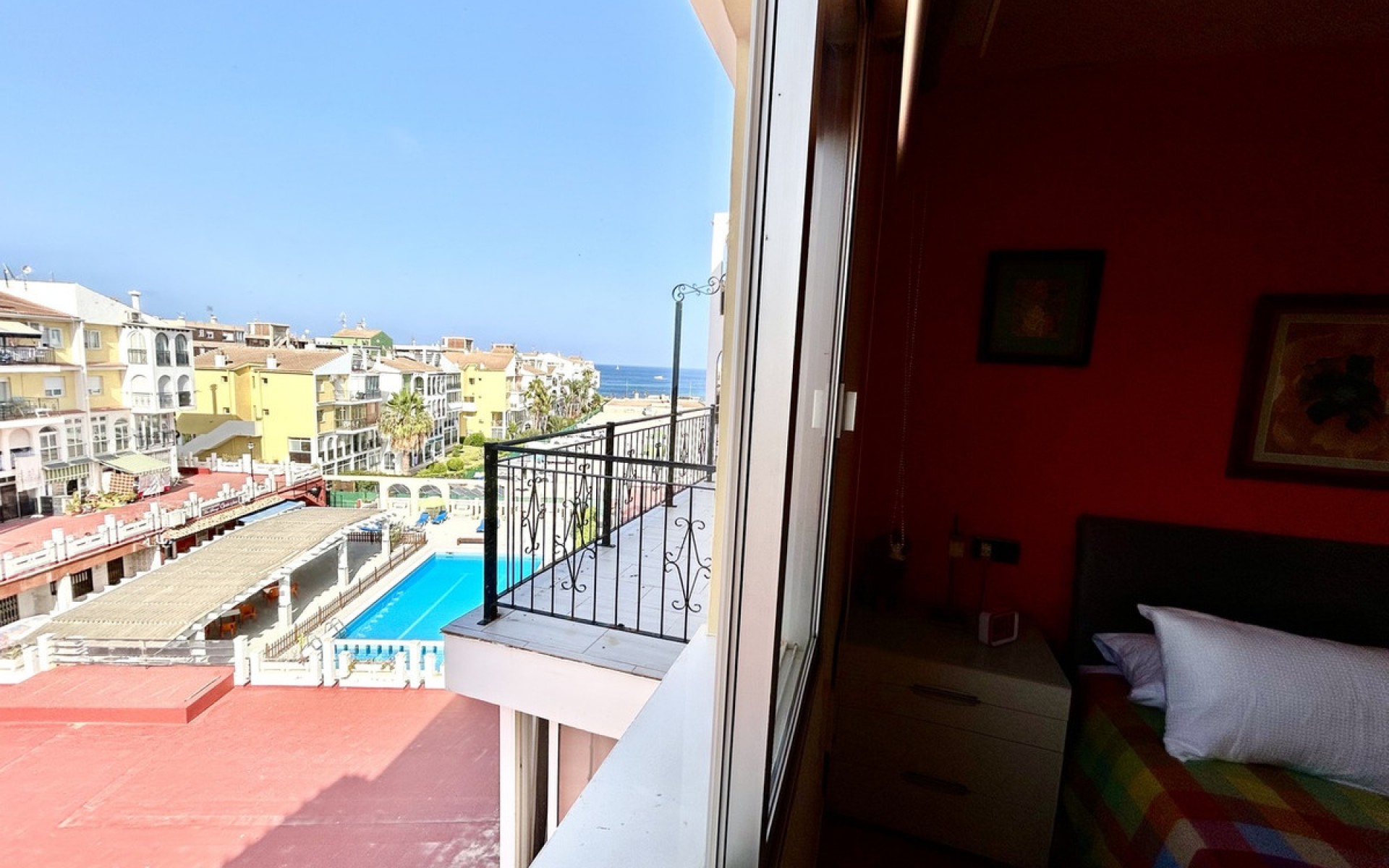 Resale - Apartment - Torrevieja - Torrevieja Centro