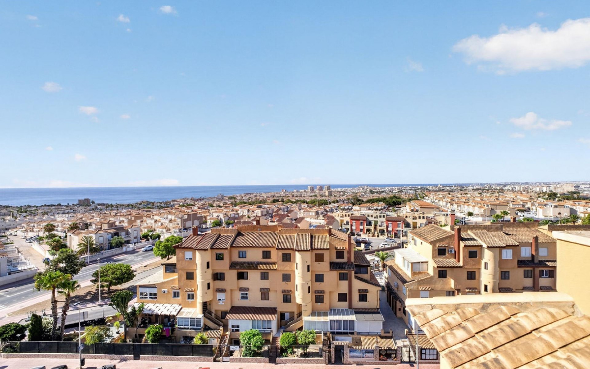 Resale - Apartment - Torrevieja - Torrevieja Centro