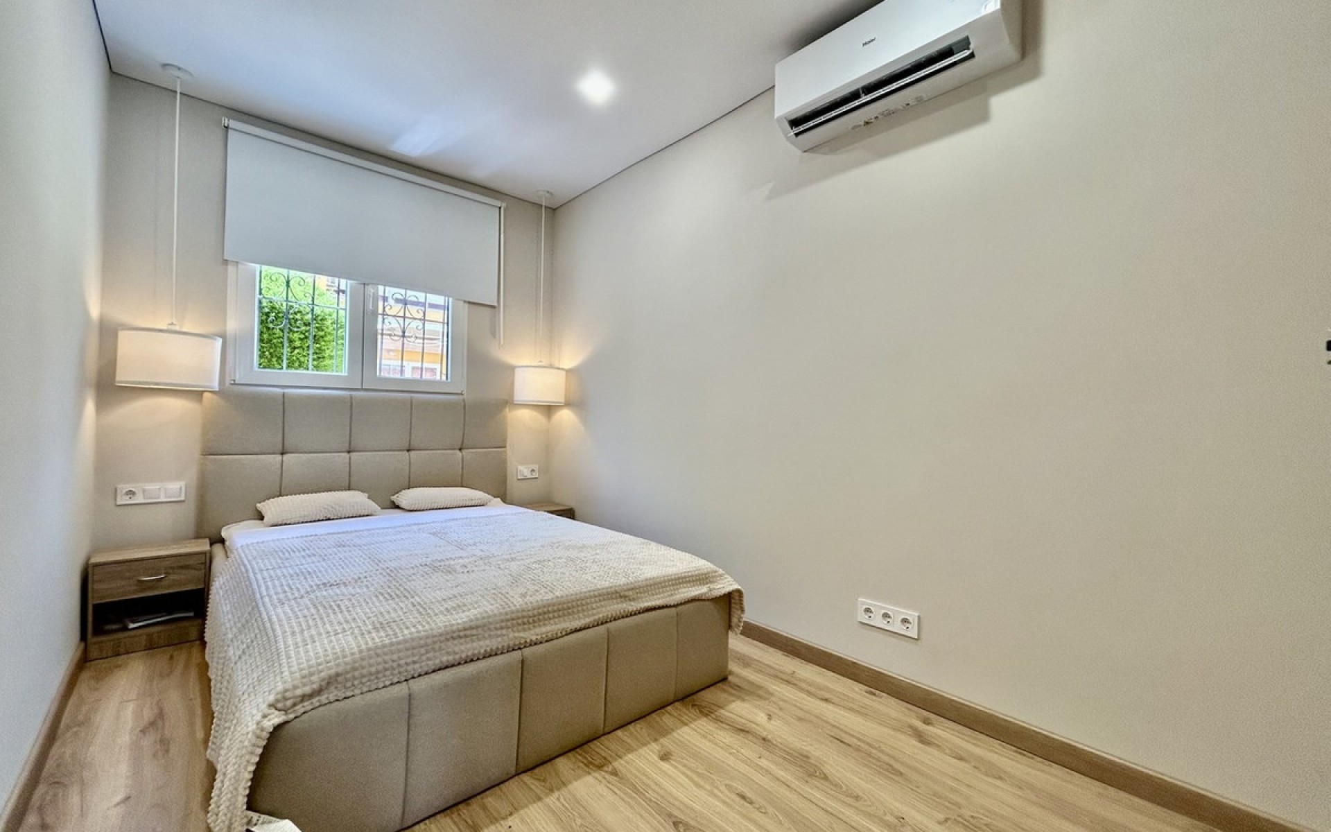 Resale - Apartment - Torrevieja - Torrevieja Centro