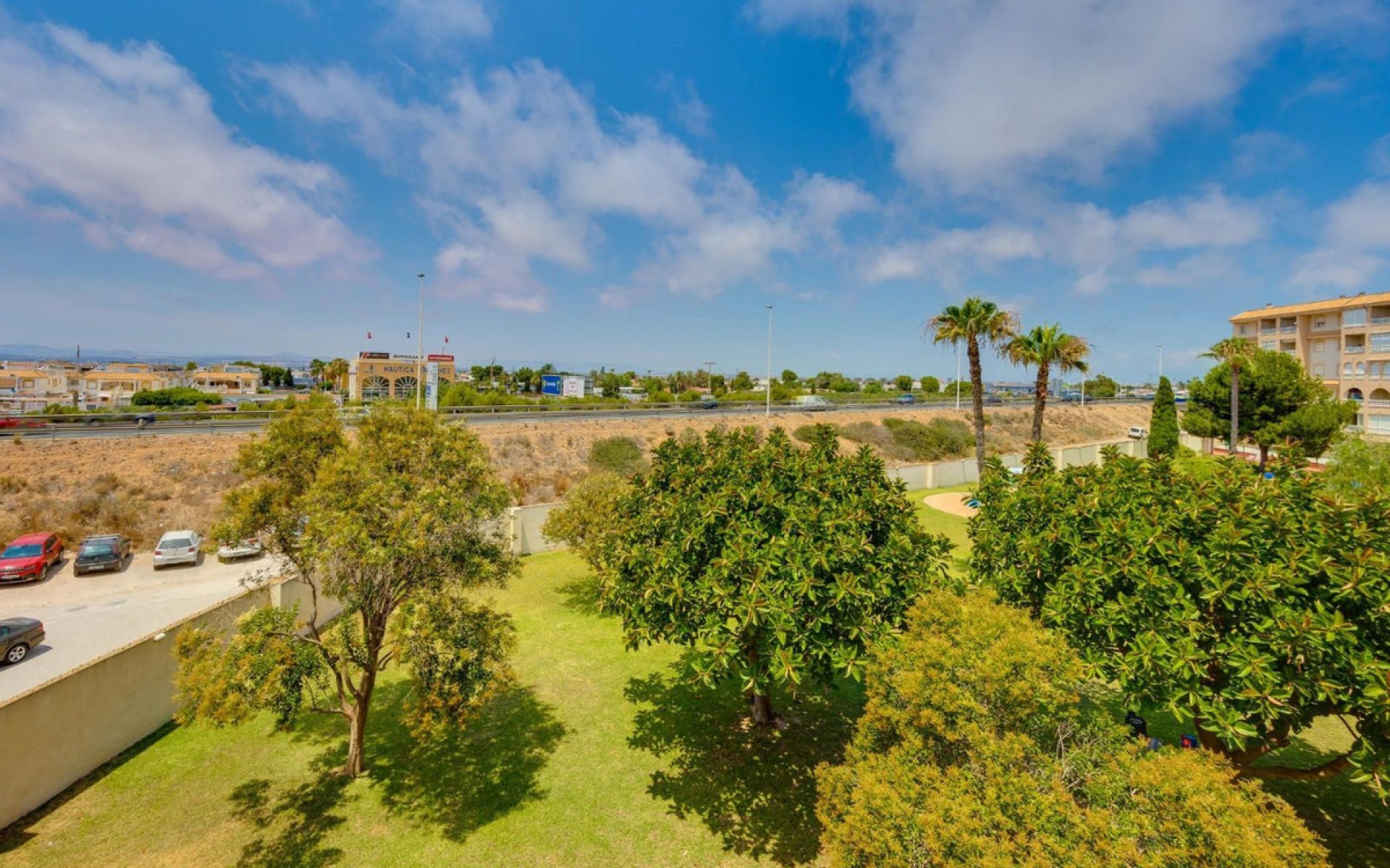 Resale - Apartment - Torrevieja - Torrevieja Centro