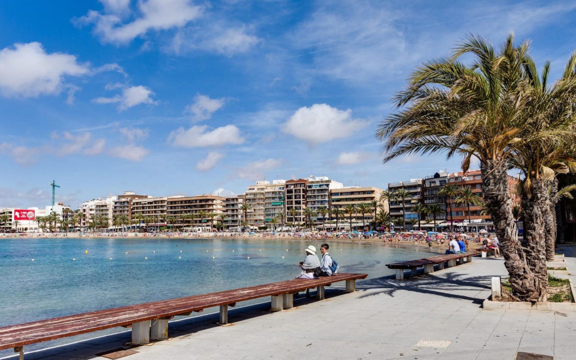 Resale - Apartment - Torrevieja - Torrevieja Centro