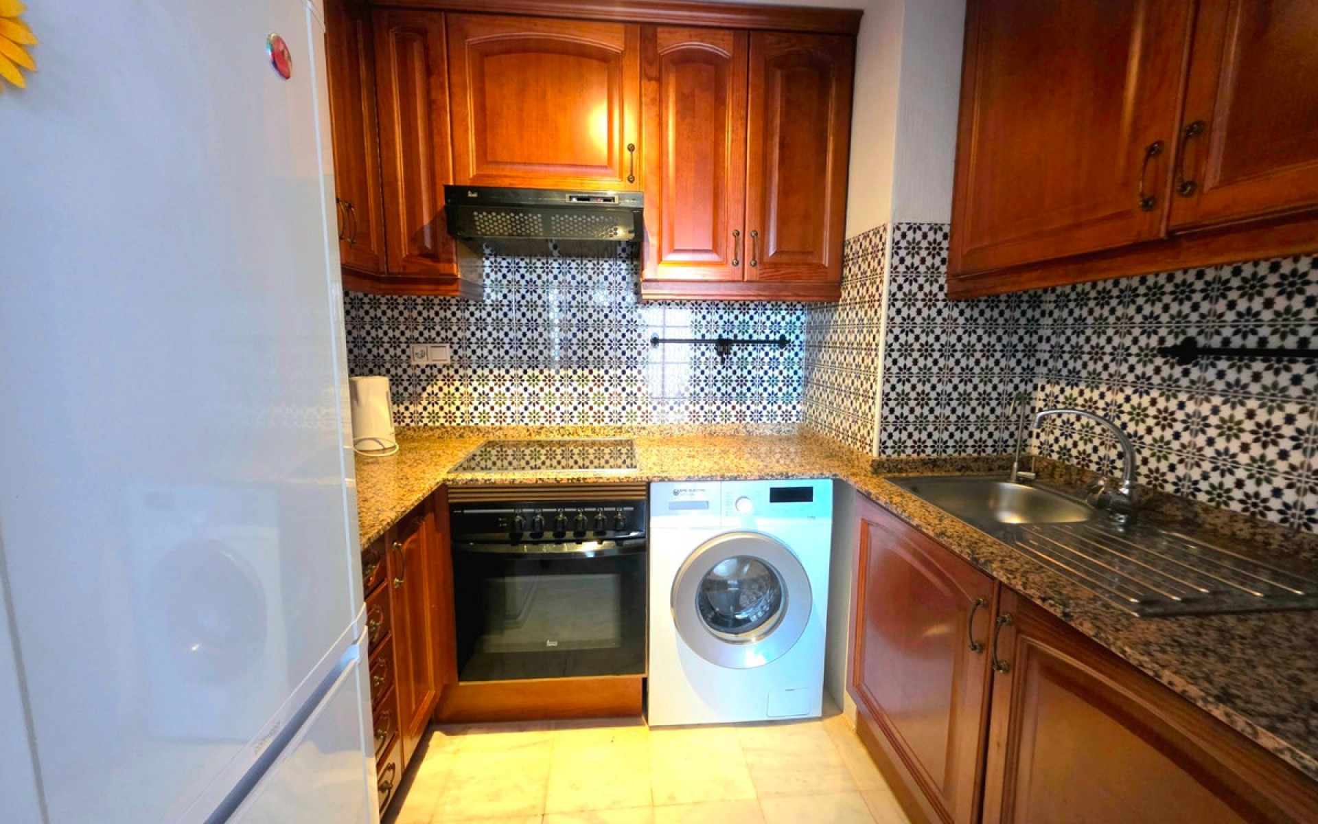 Resale - Apartment - Torrevieja - Torrevieja Centro
