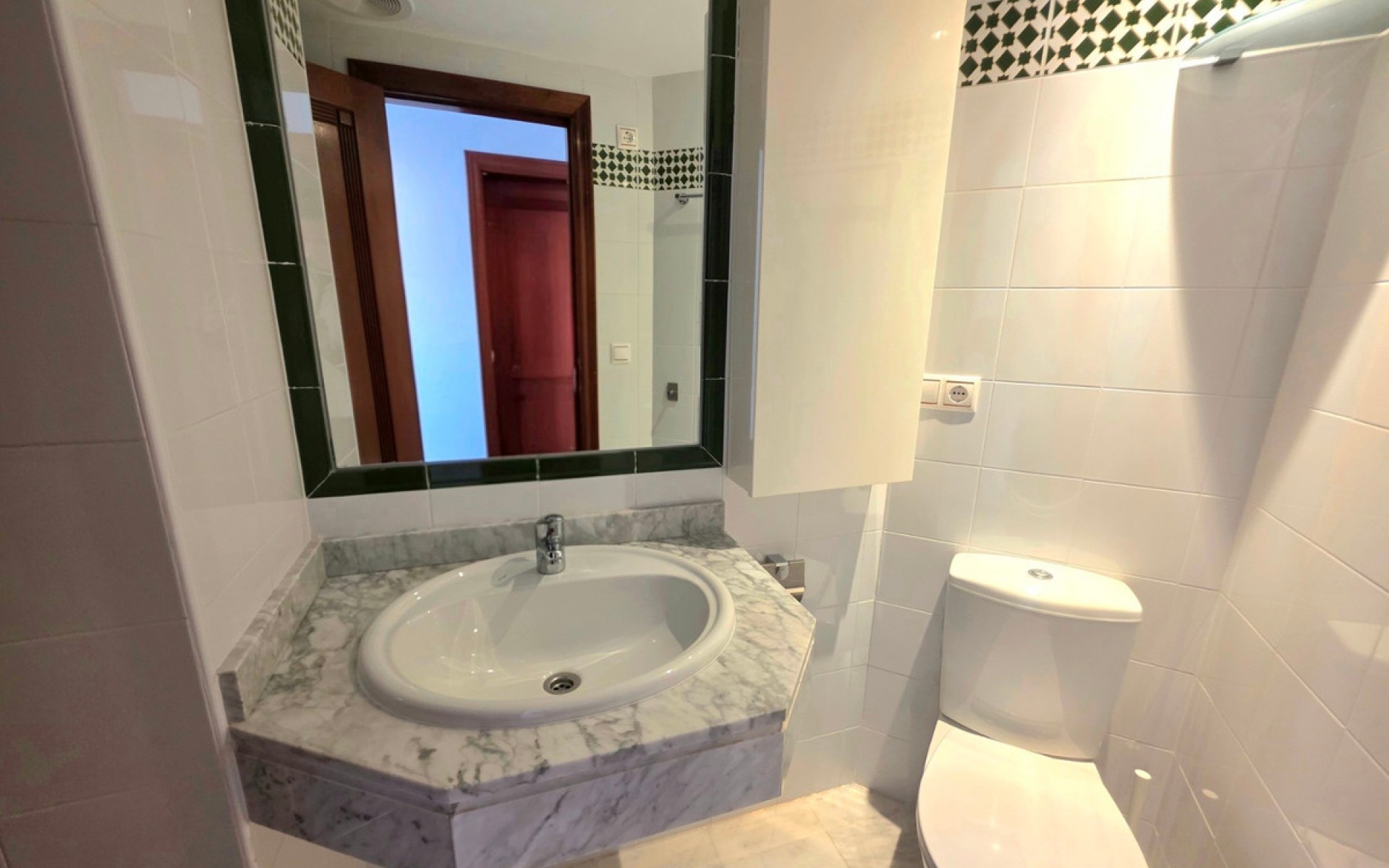 Resale - Apartment - Torrevieja - Torrevieja Centro