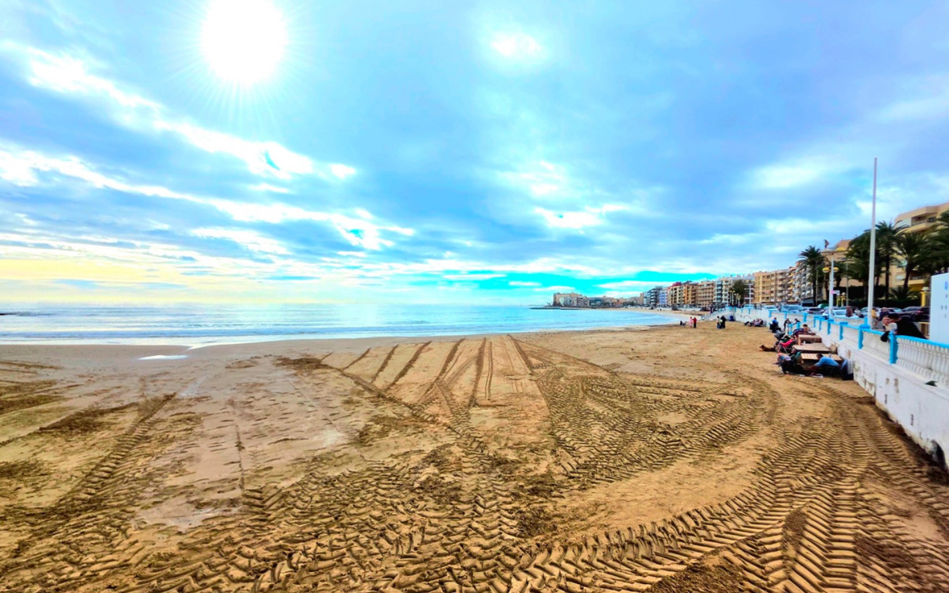 Resale - Apartment - Torrevieja - Torrevieja Centro