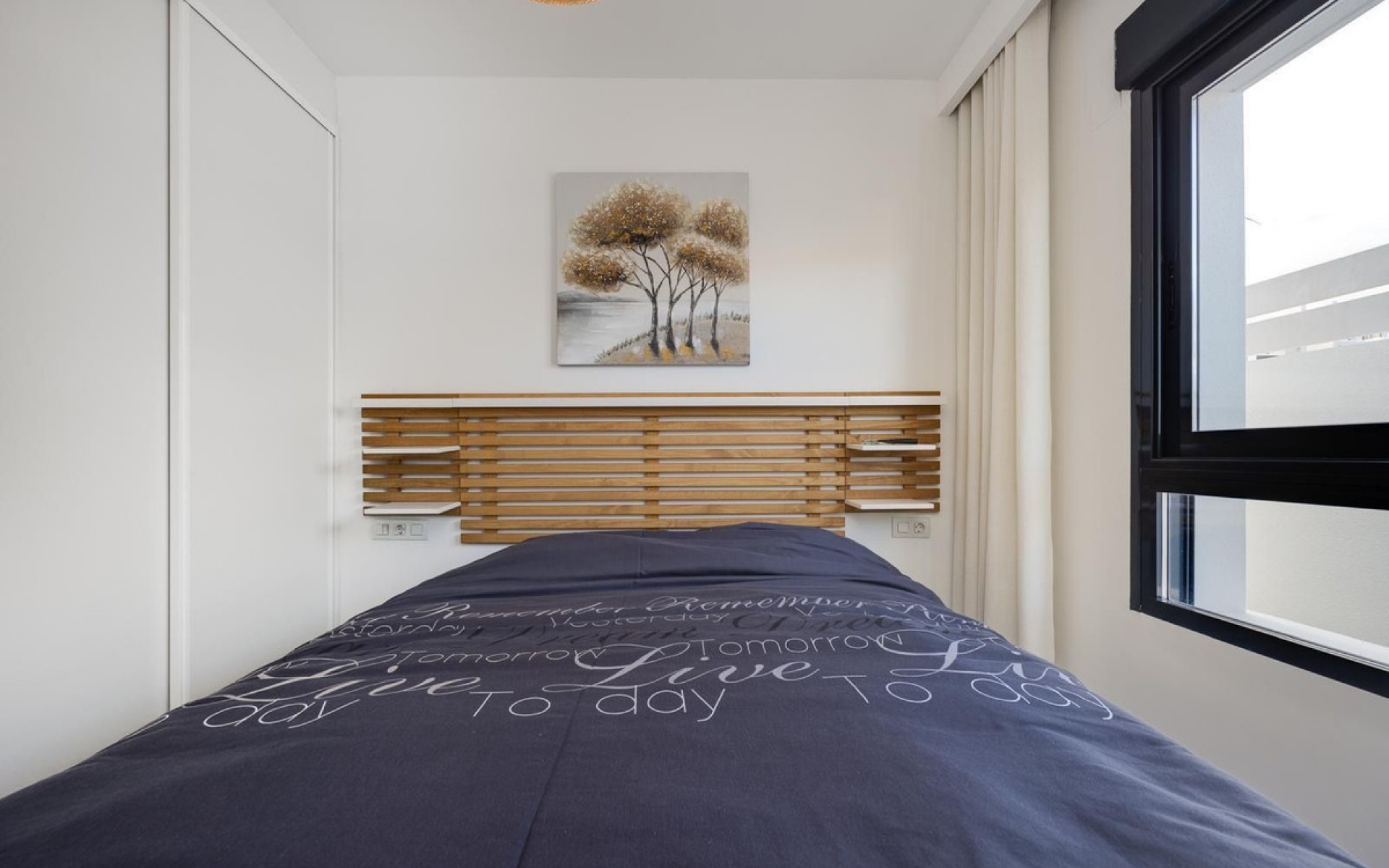 Resale - Apartment - Torrevieja - Torrevieja Centro