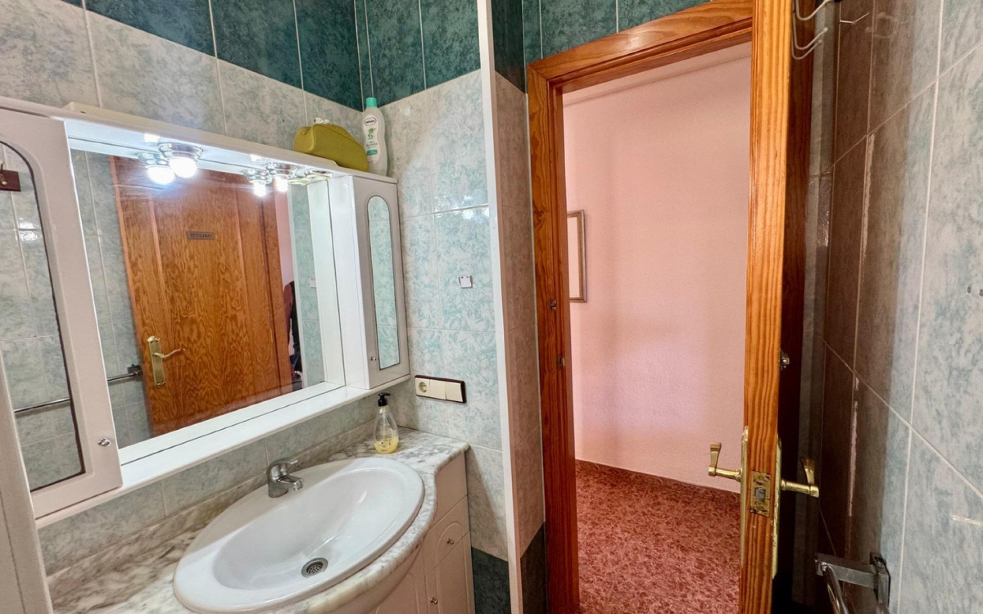 Resale - Apartment - Torrevieja - Torrevieja Centro