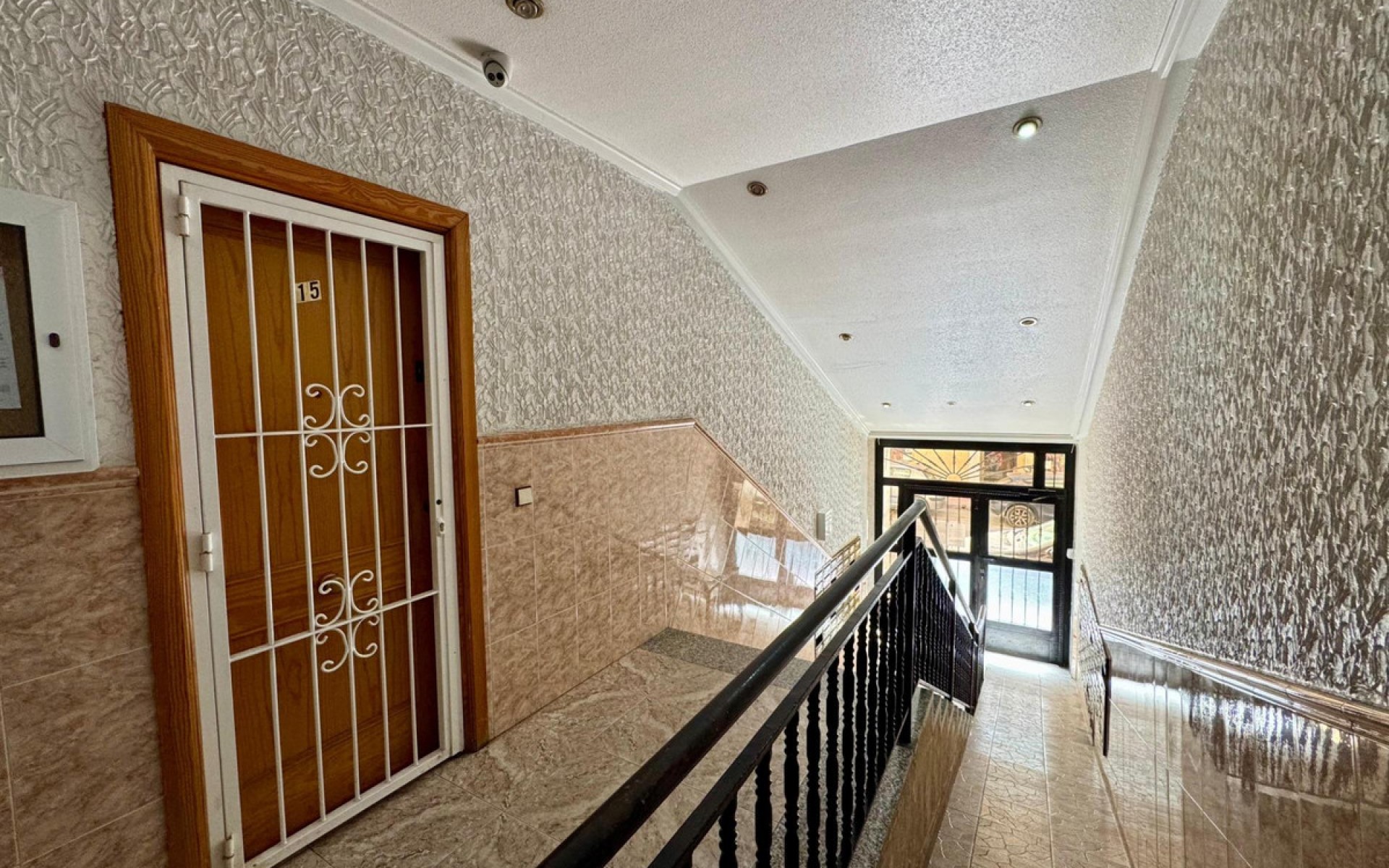 Resale - Apartment - Torrevieja - Torrevieja Centro