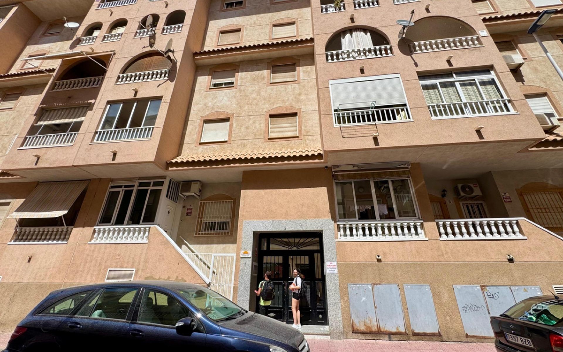 Resale - Apartment - Torrevieja - Torrevieja Centro