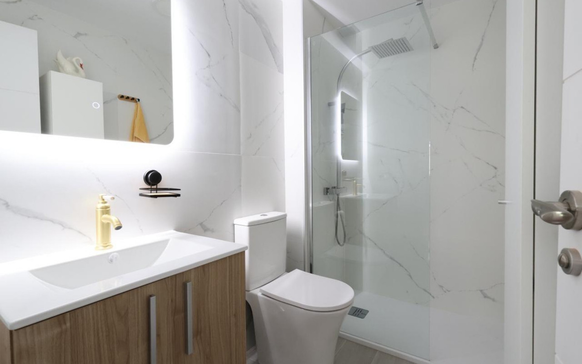 Resale - Apartment - Torrevieja - Torrevieja Centro