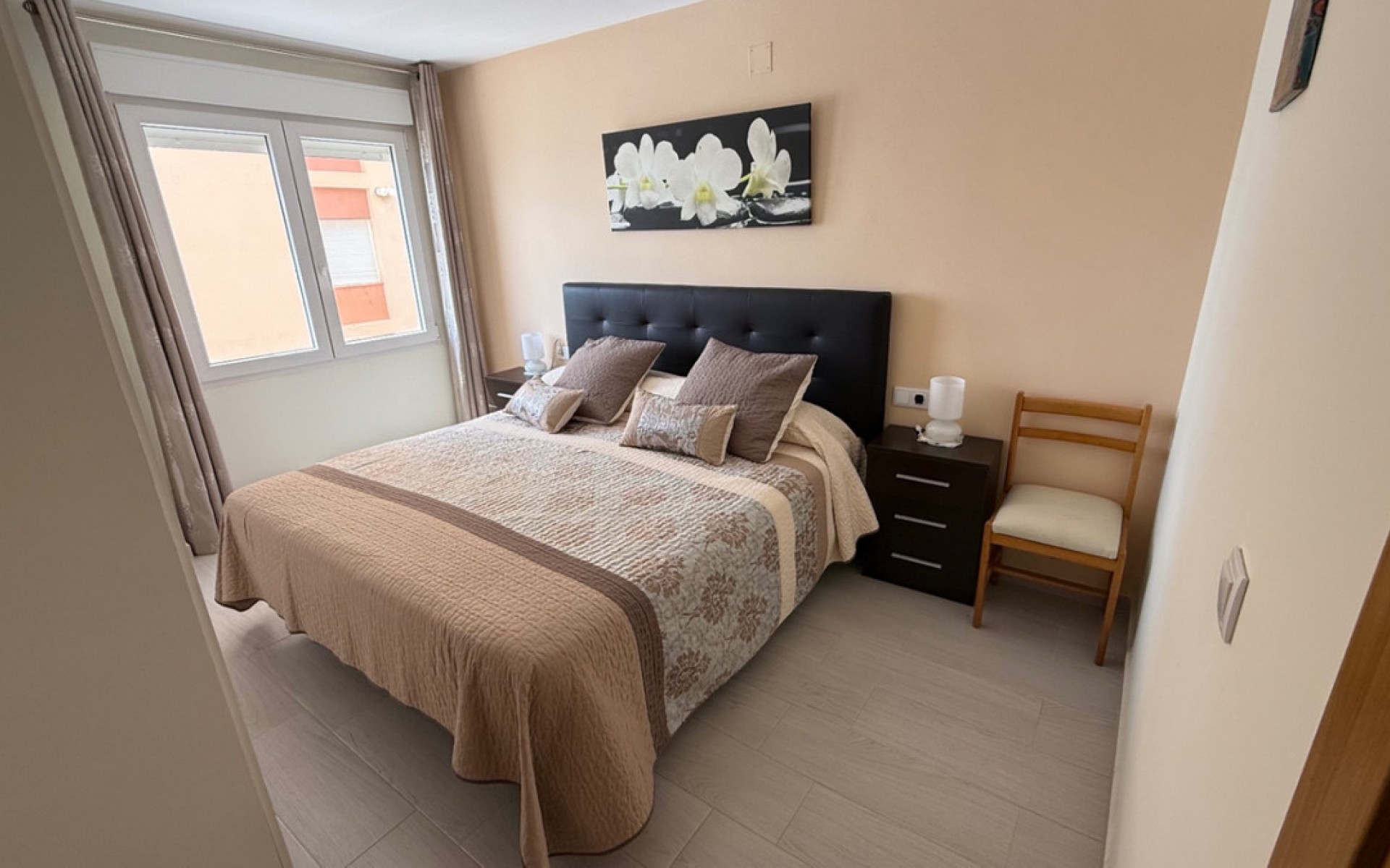 Resale - Apartment - Torrevieja - Torrevieja Centro
