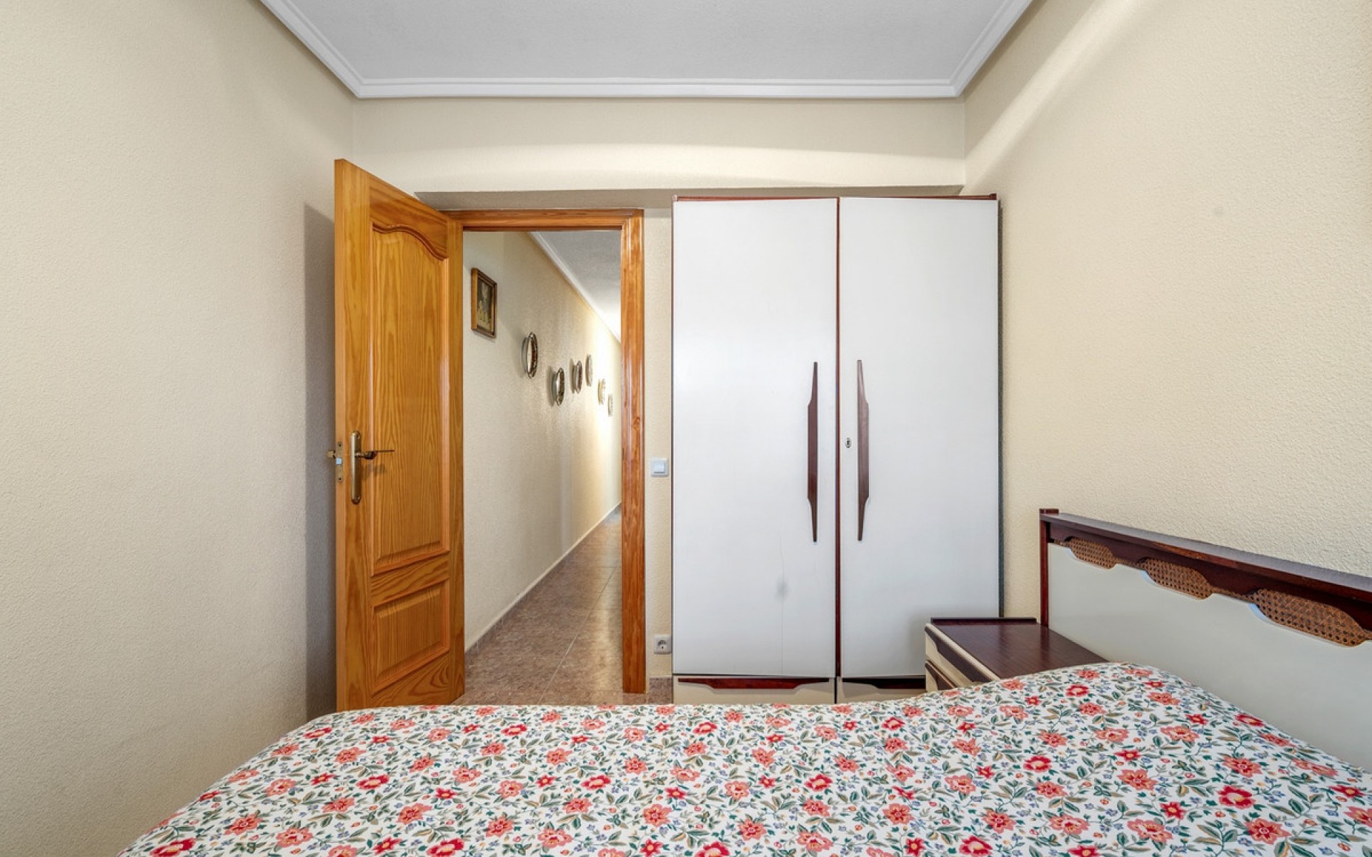Resale - Apartment - Torrevieja - Torrevieja Centro
