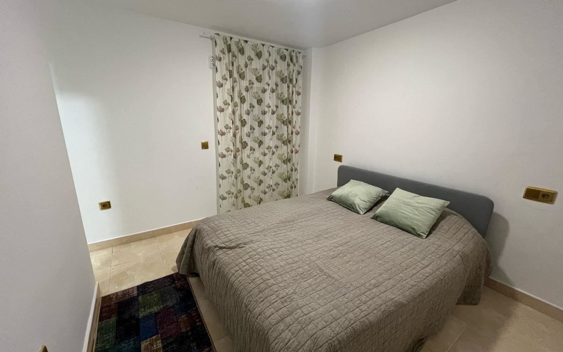Resale - Apartment - Torrevieja - Torrevieja Centro
