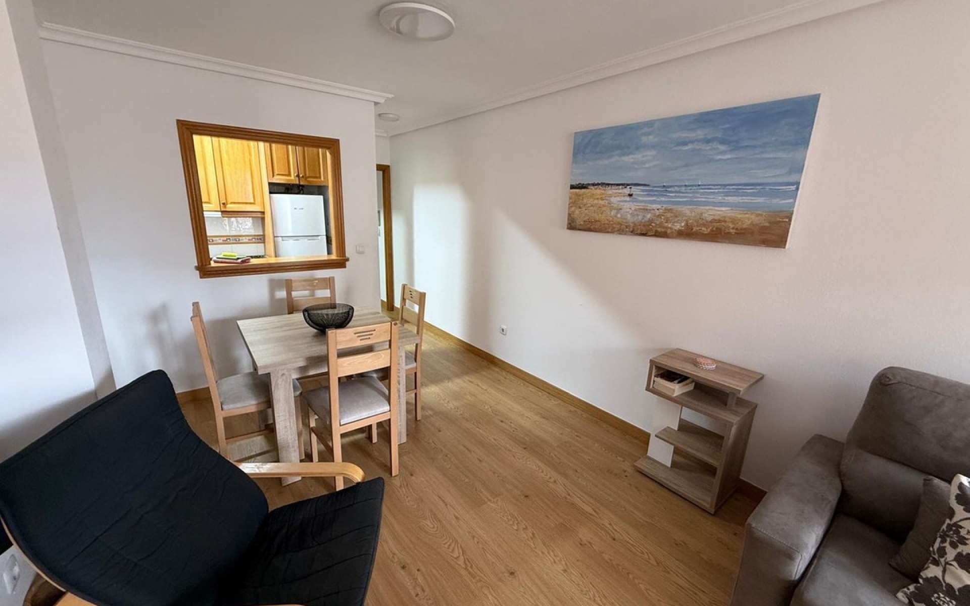 Resale - Apartment - Torrevieja - Torrevieja Centro
