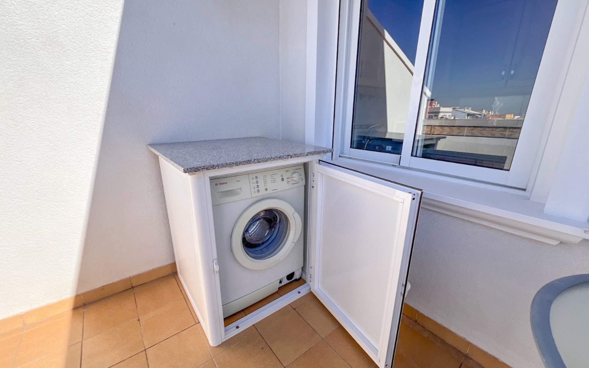 Resale - Apartment - Torrevieja - Torrevieja Centro