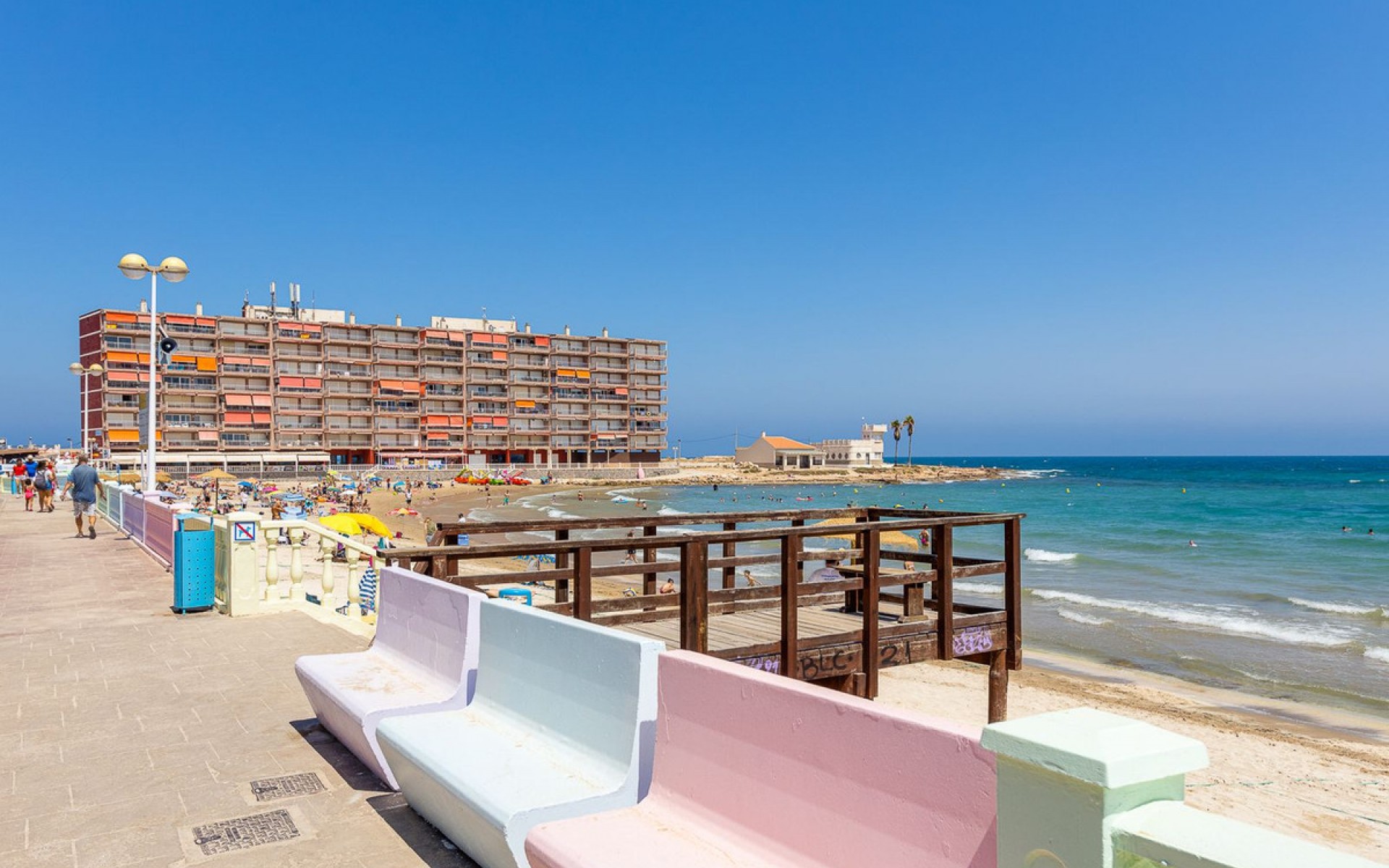 Resale - Apartment - Torrevieja - Torrevieja Centro
