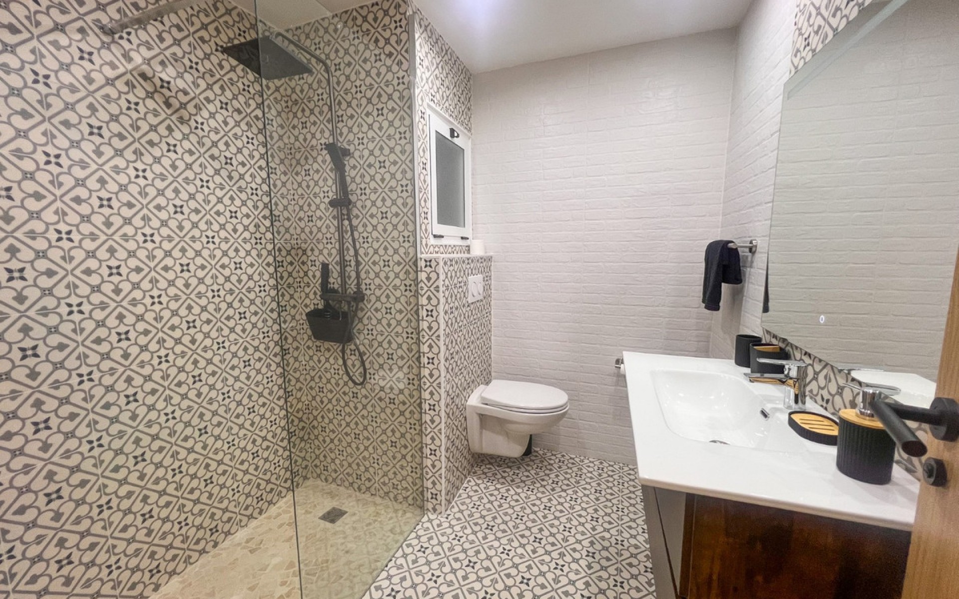 Resale - Apartment - Torrevieja - Torrevieja Centro