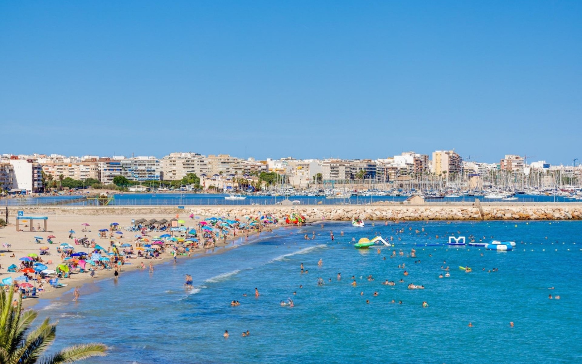 Resale - Apartment - Torrevieja - Torrevieja Centro